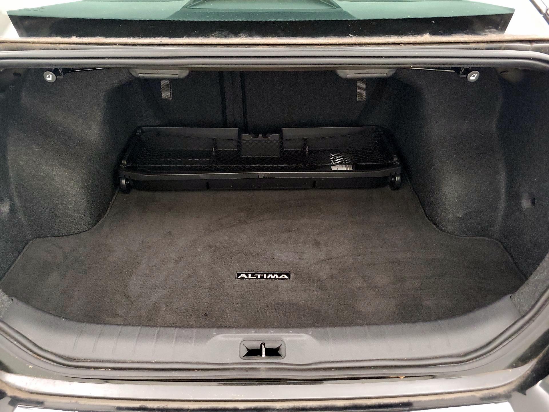 Thumbnail: 2022 Nissan Altima - 20