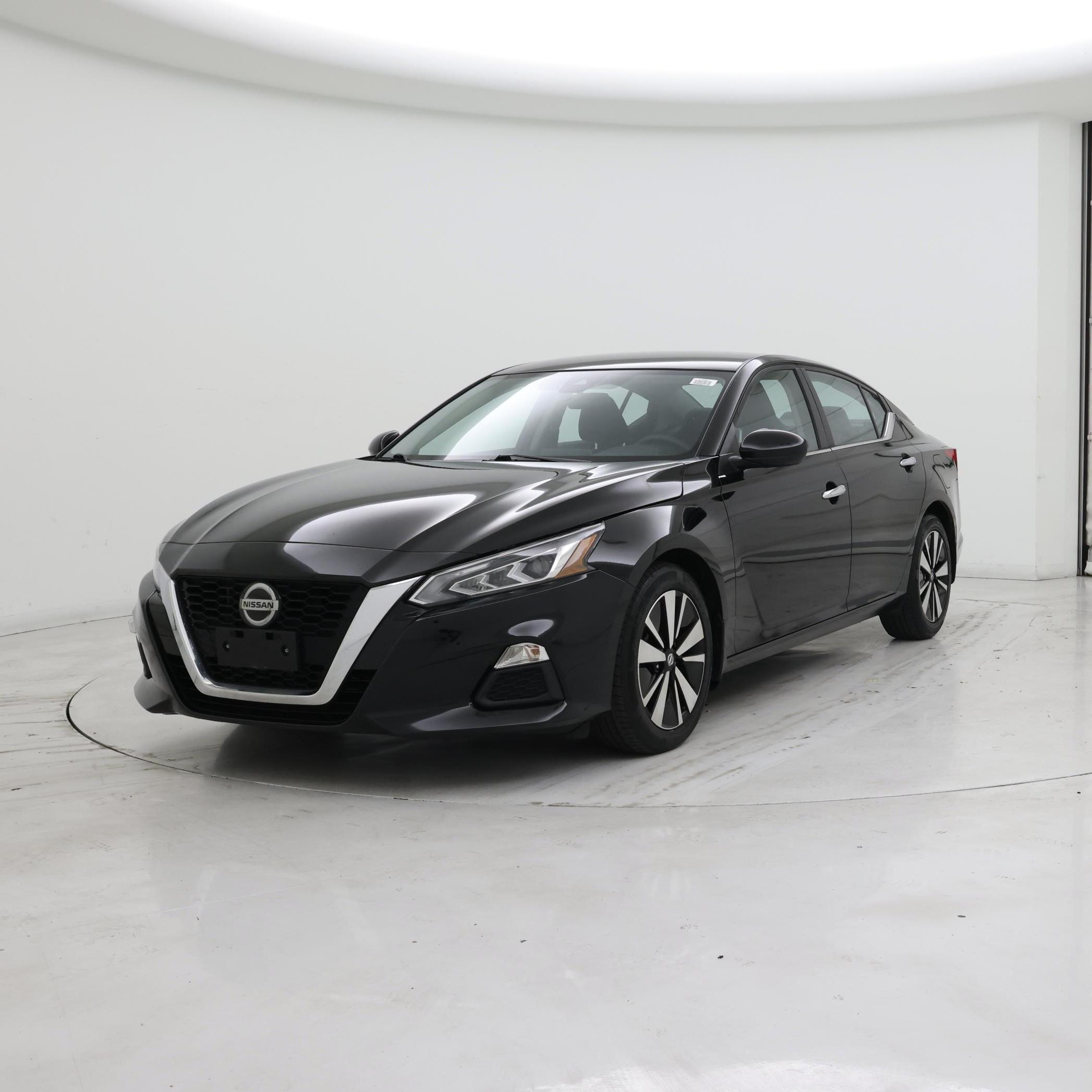 Thumbnail: 2022 Nissan Altima - 4