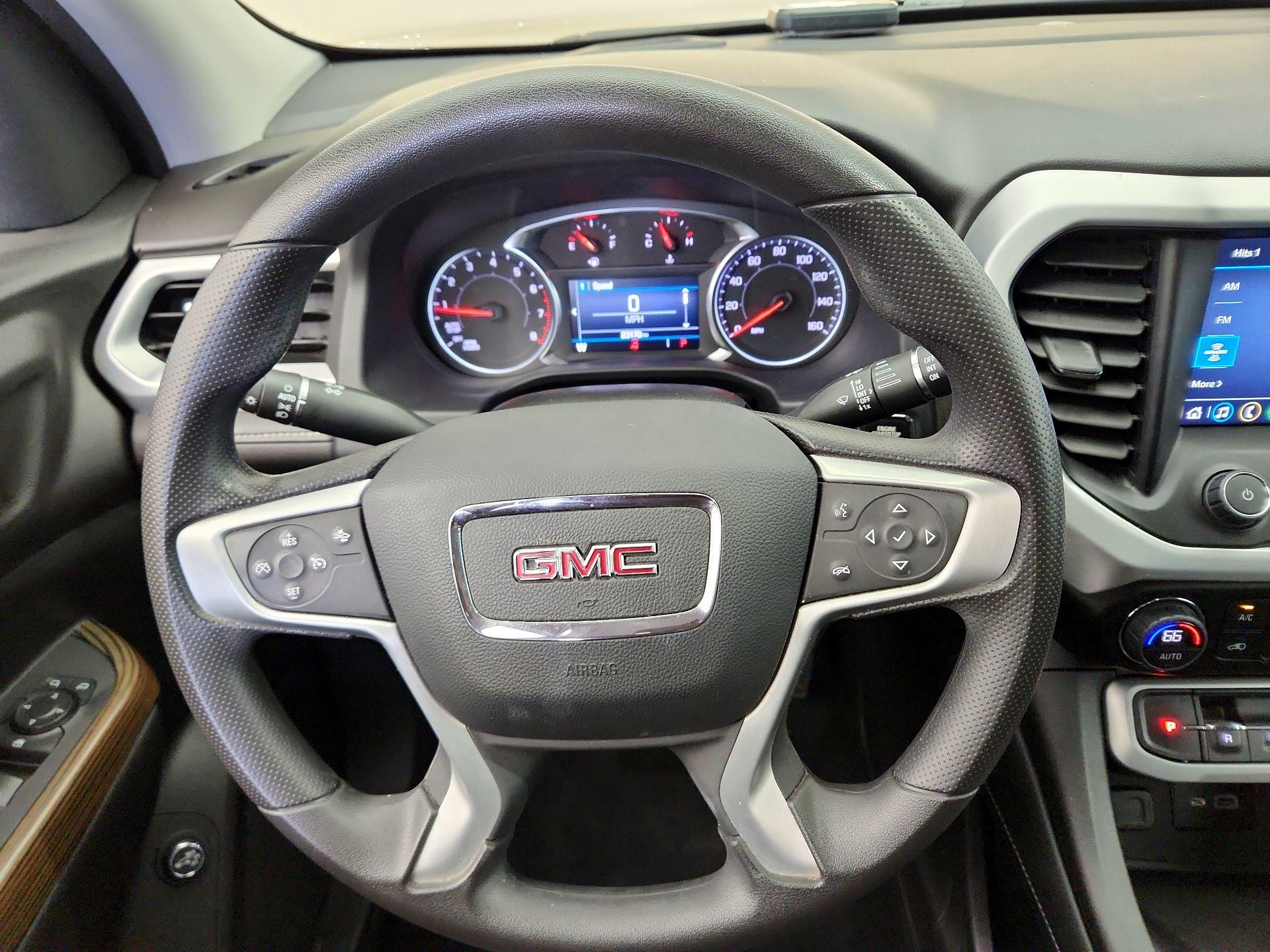 Thumbnail: 2023 GMC Acadia - 10