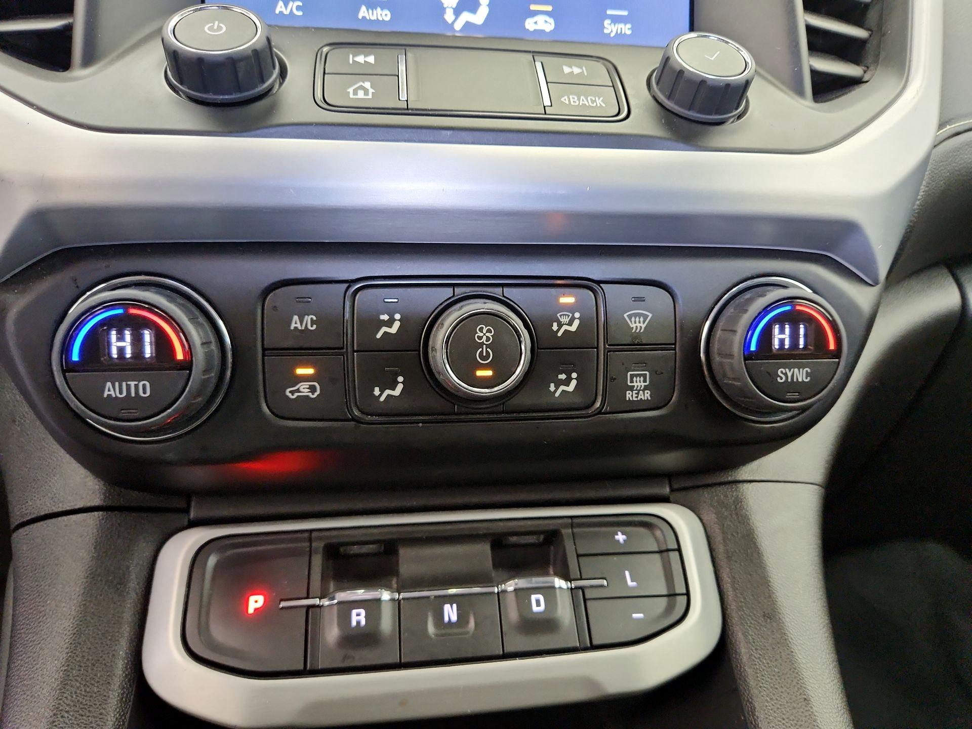 Thumbnail: 2023 GMC Acadia - 17