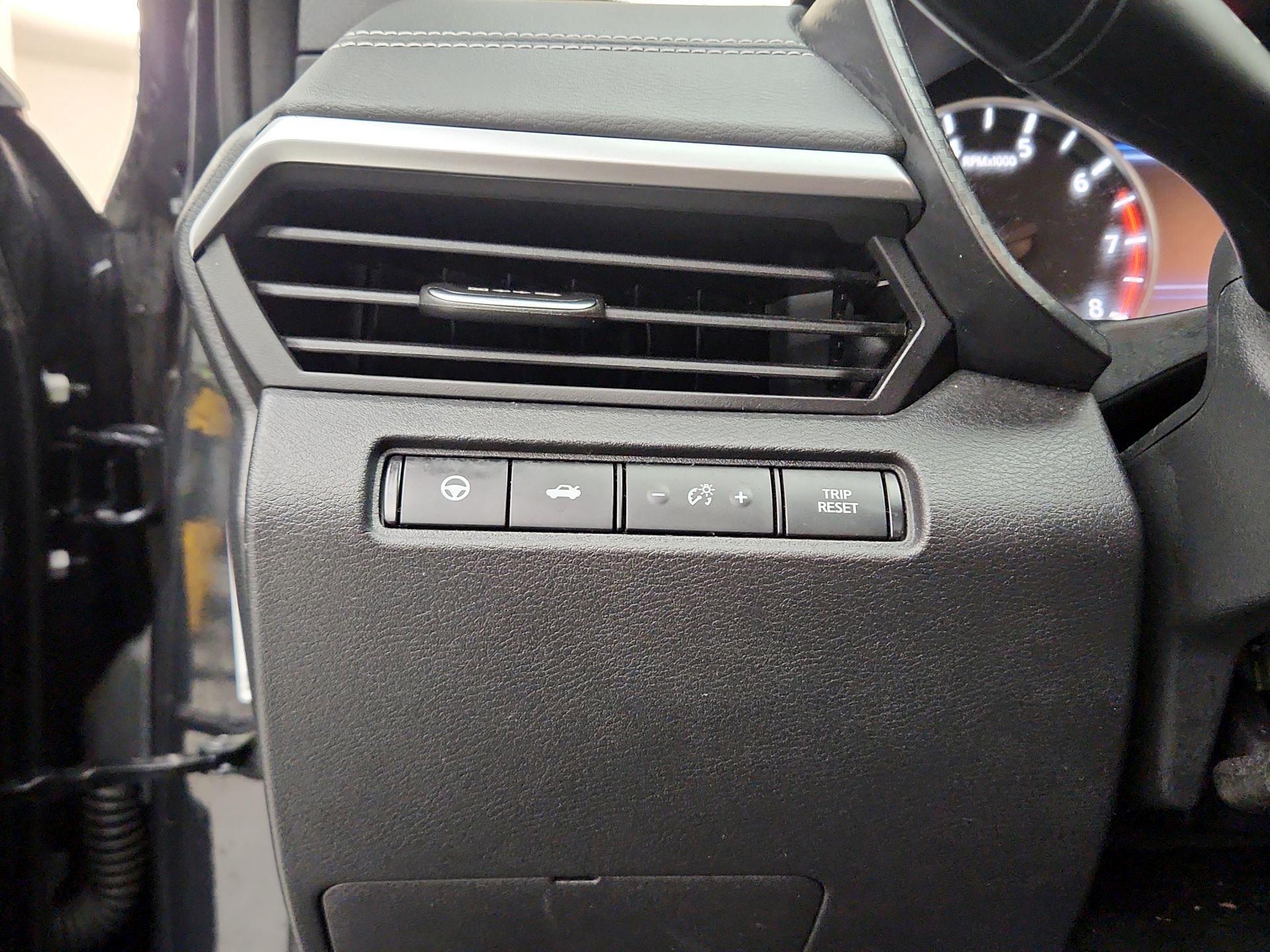 Thumbnail: 2022 Nissan Altima - 13