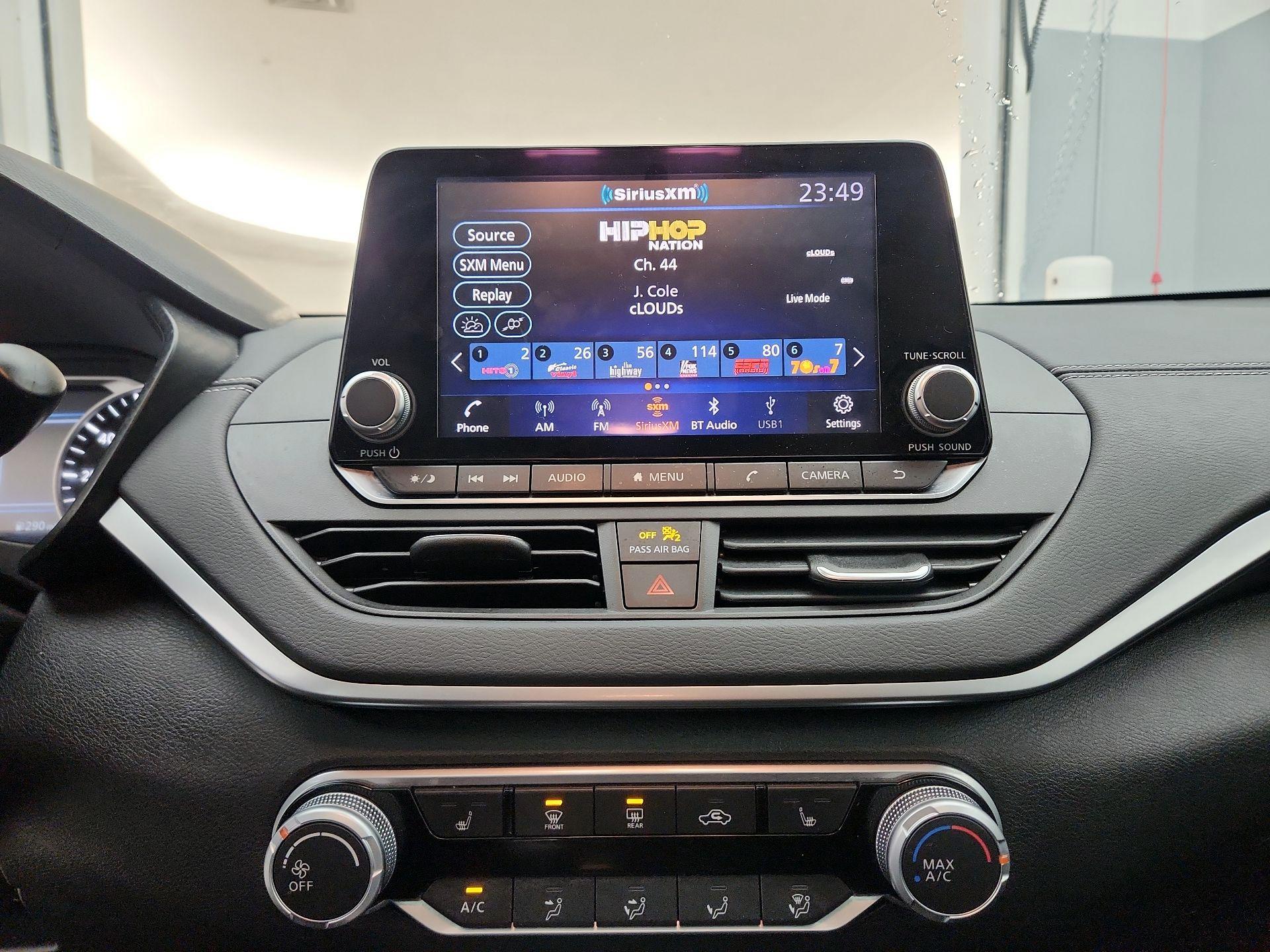 Thumbnail: 2022 Nissan Altima - 15