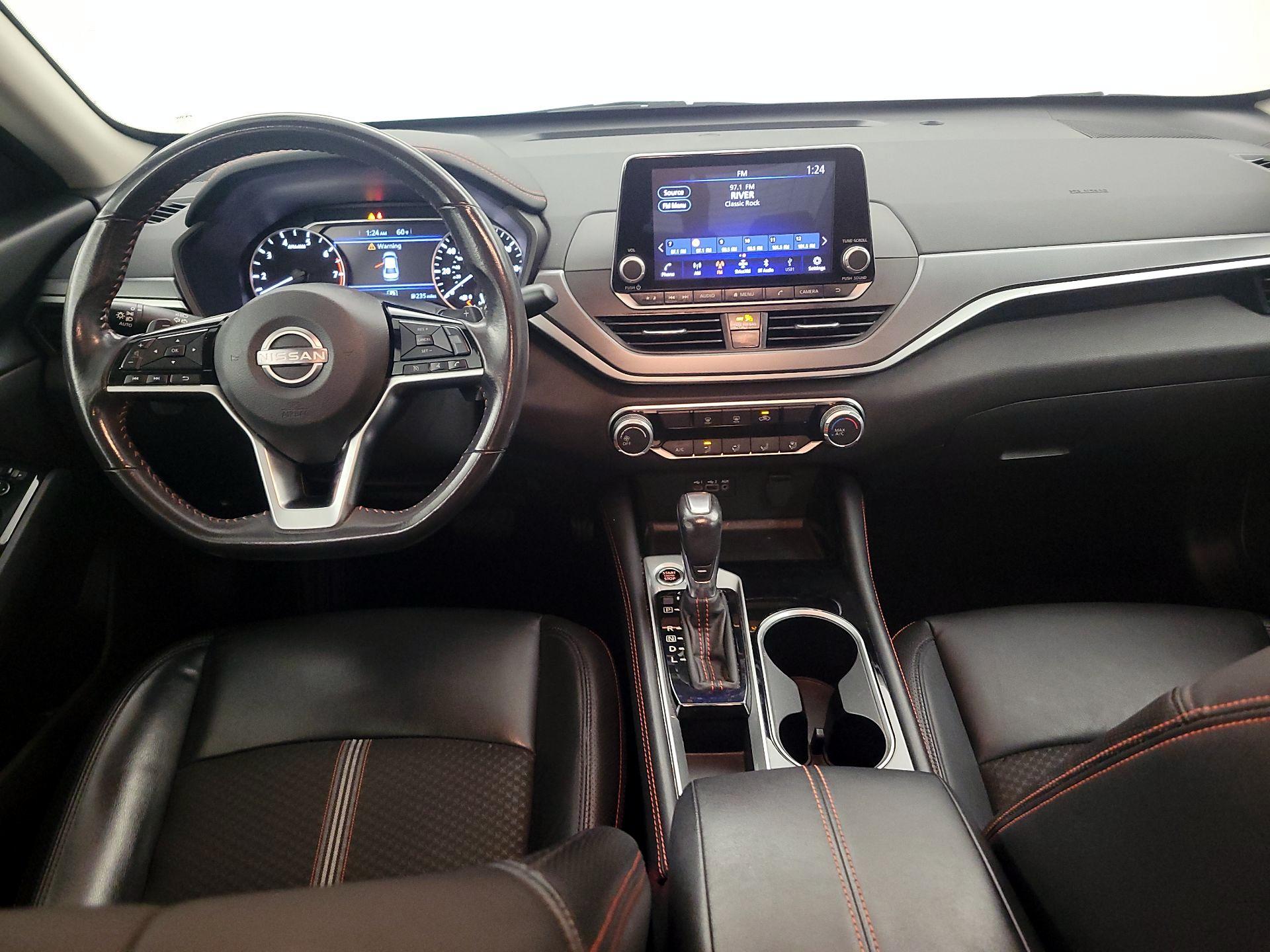 Thumbnail: 2023 Nissan Altima - 9