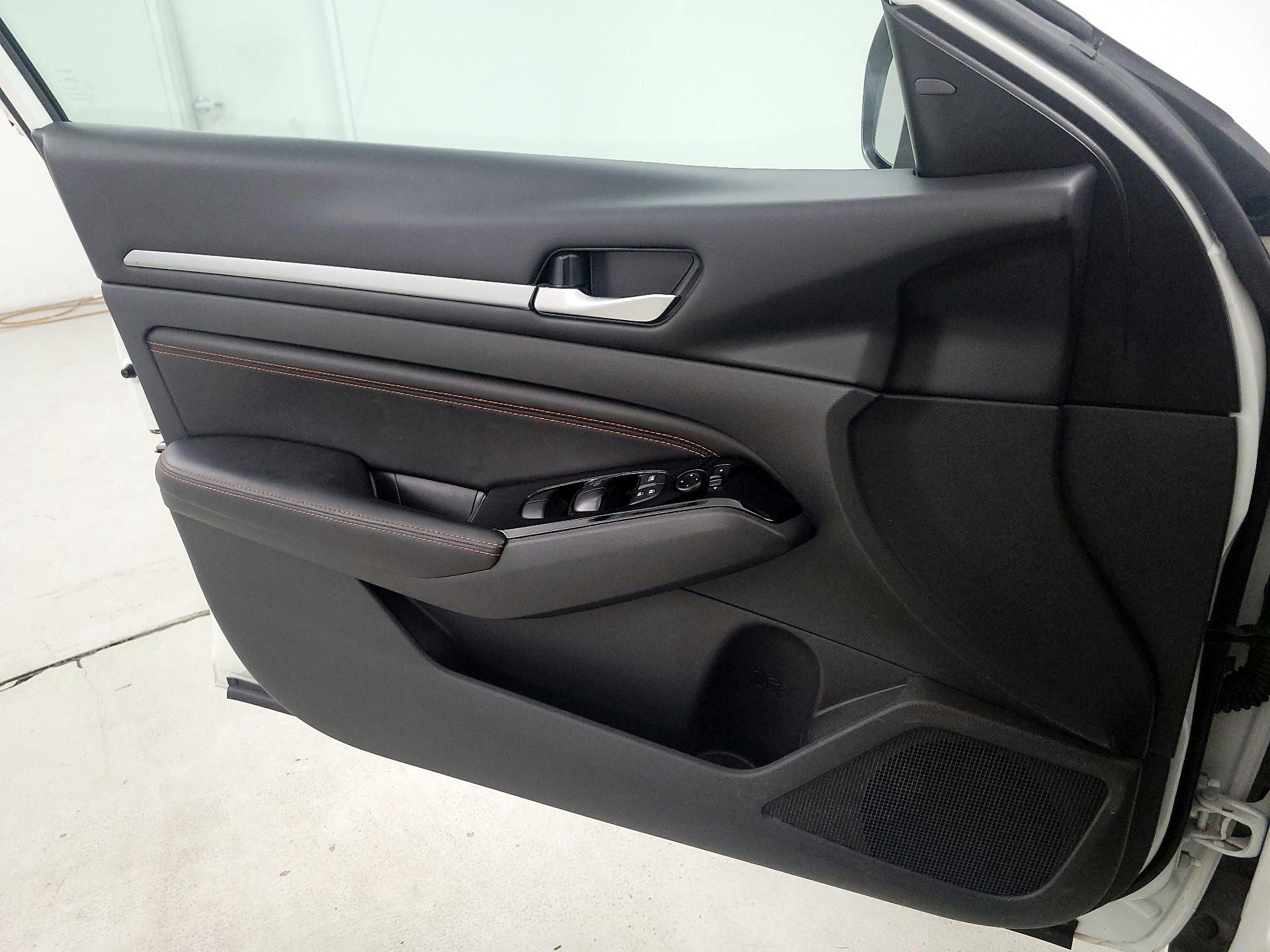 Thumbnail: 2023 Nissan Altima - 12