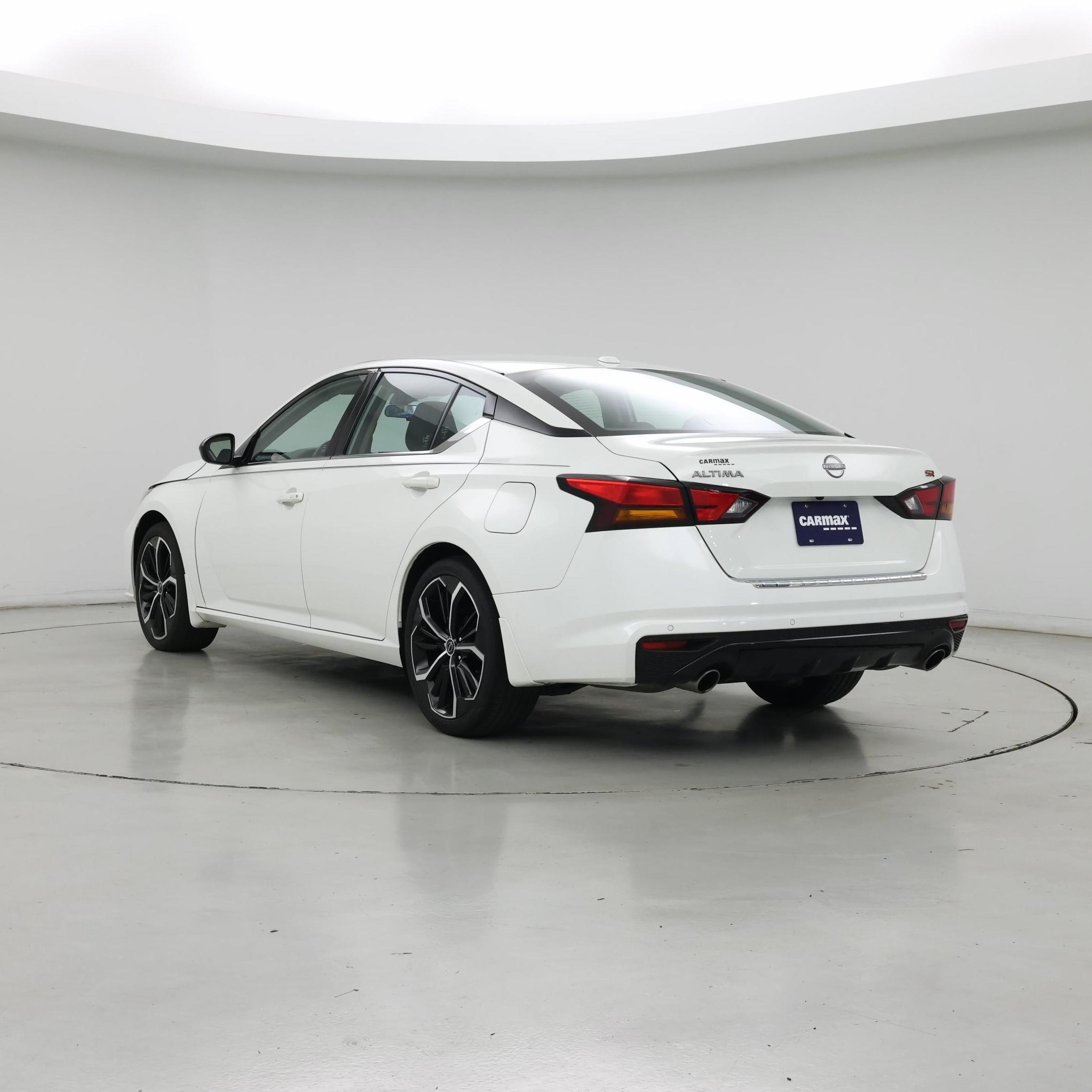 Thumbnail: 2023 Nissan Altima - 2