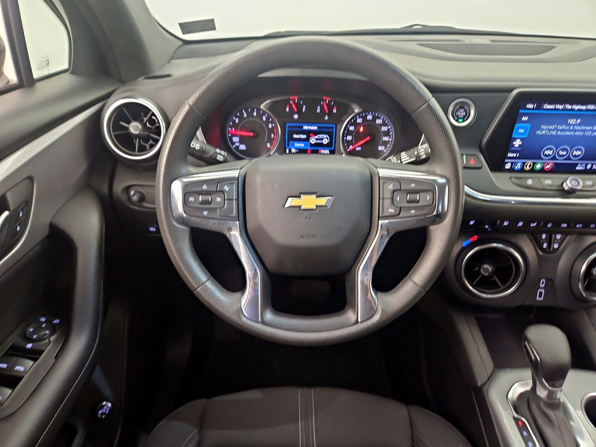 Thumbnail: 2022 Chevrolet Blazer - 10