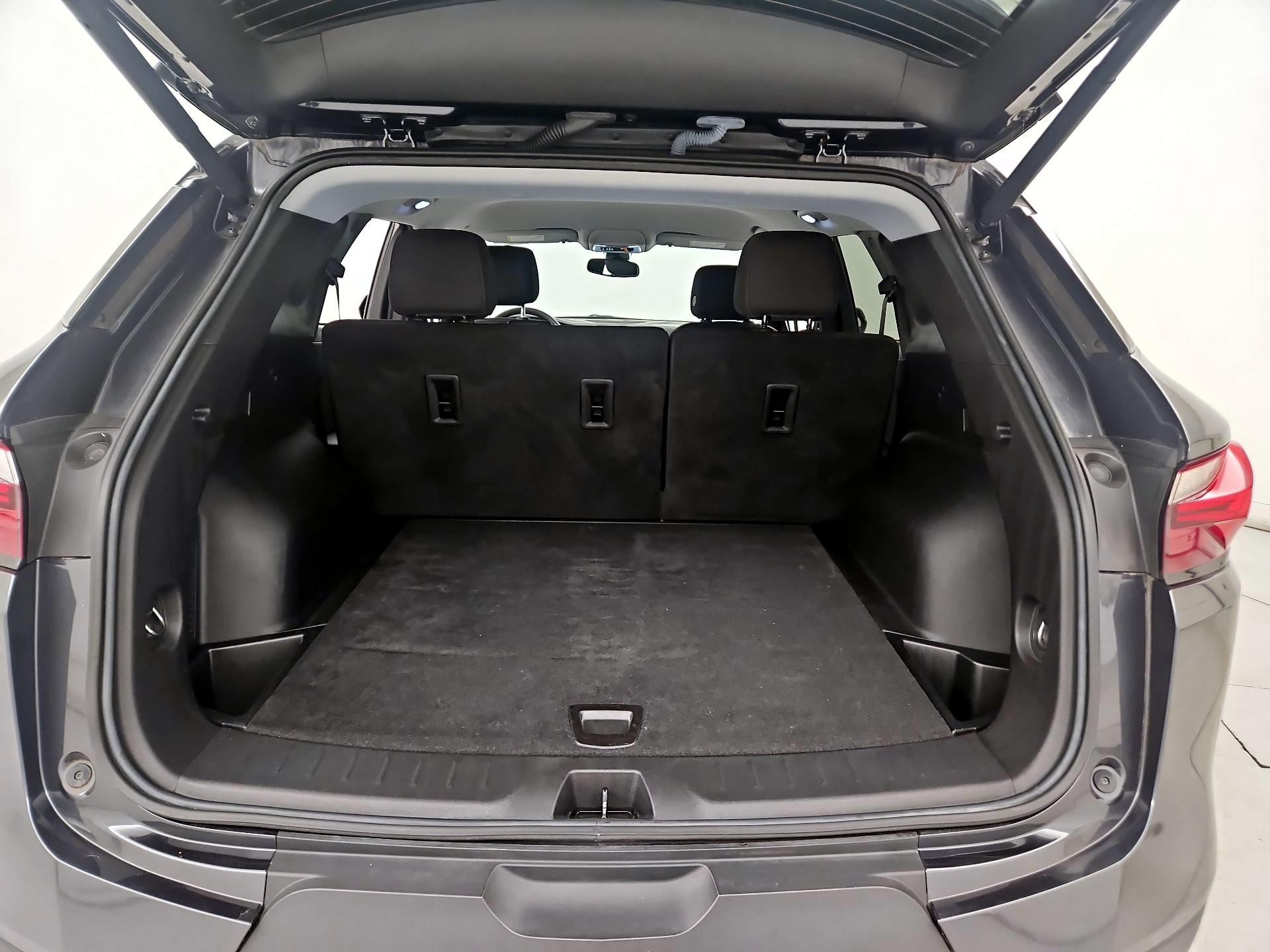 Thumbnail: 2022 Chevrolet Blazer - 20