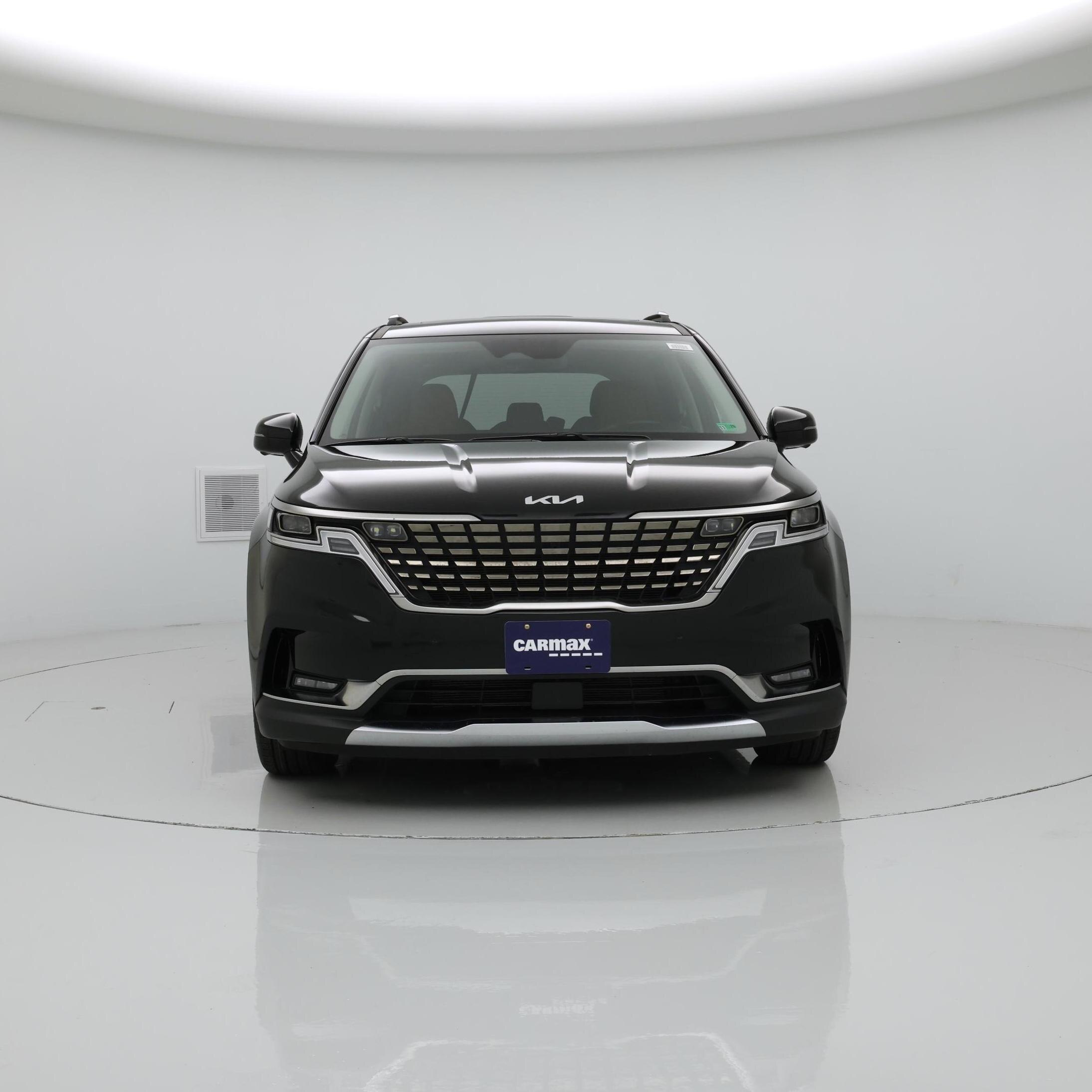 Thumbnail: 2023 Kia Carnival - 5