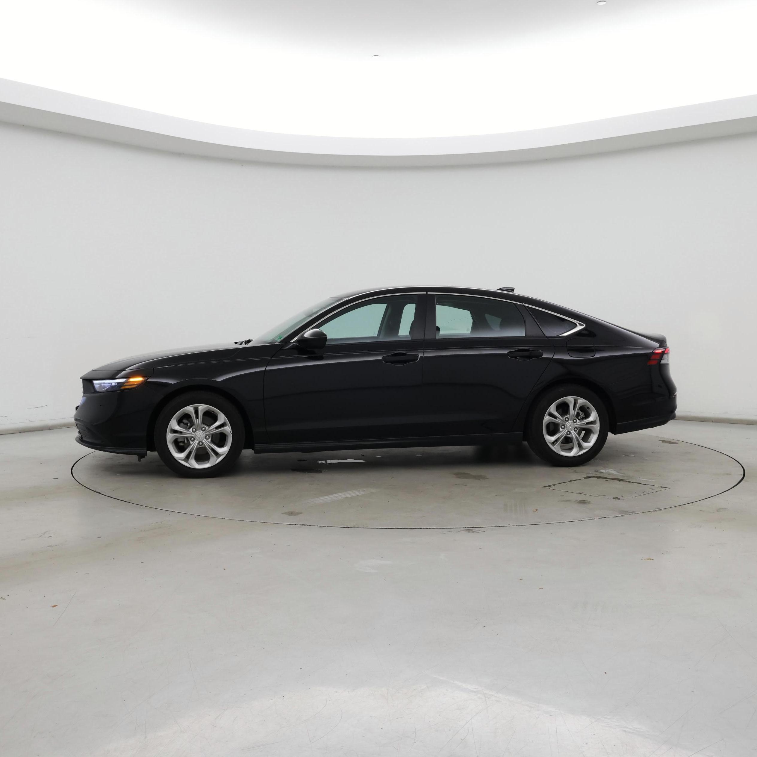 Thumbnail: 2023 Honda Accord - 3