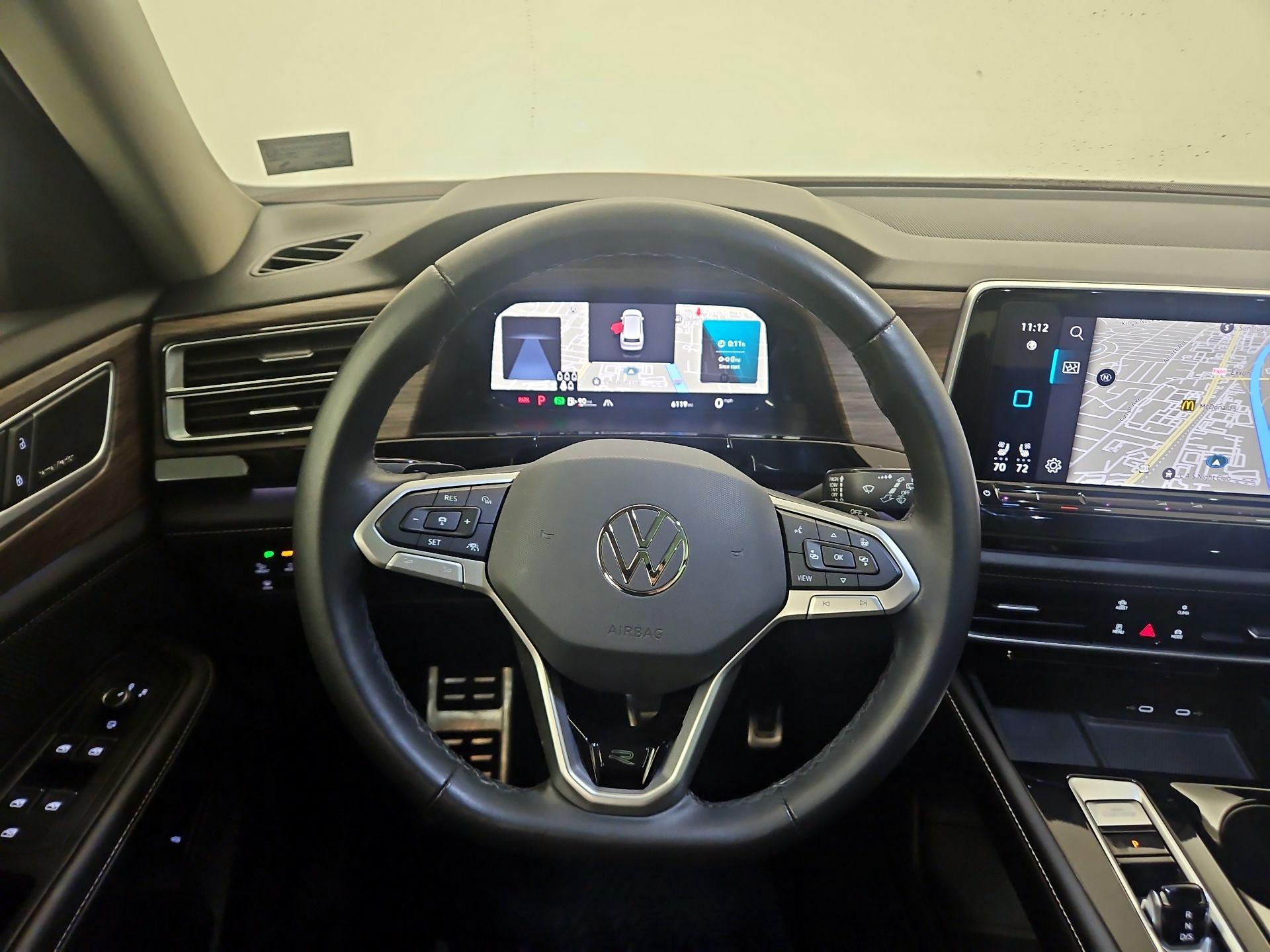 Thumbnail: 2024 Volkswagen Atlas - 10