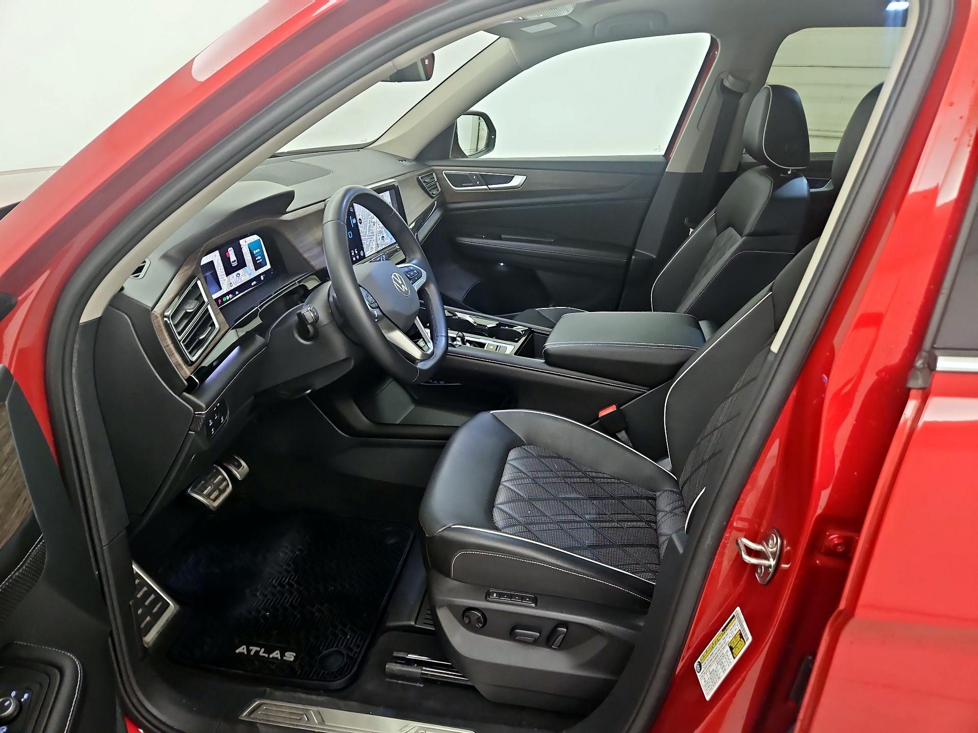 Thumbnail: 2024 Volkswagen Atlas - 11