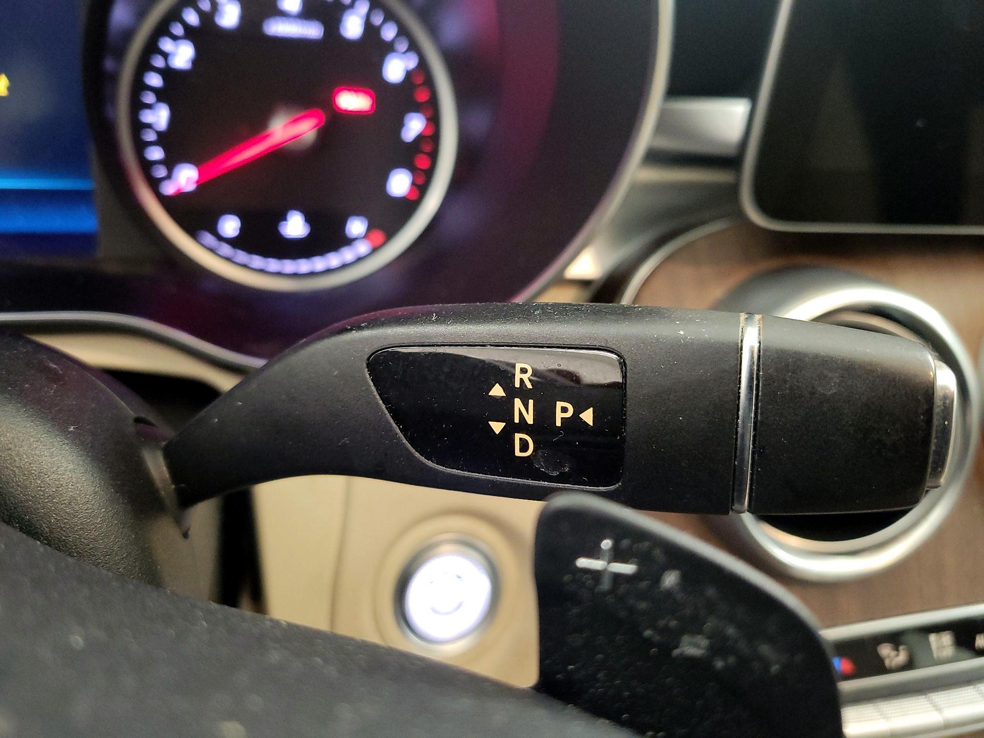 Thumbnail: 2020 Mercedes-Benz C-Class - 17