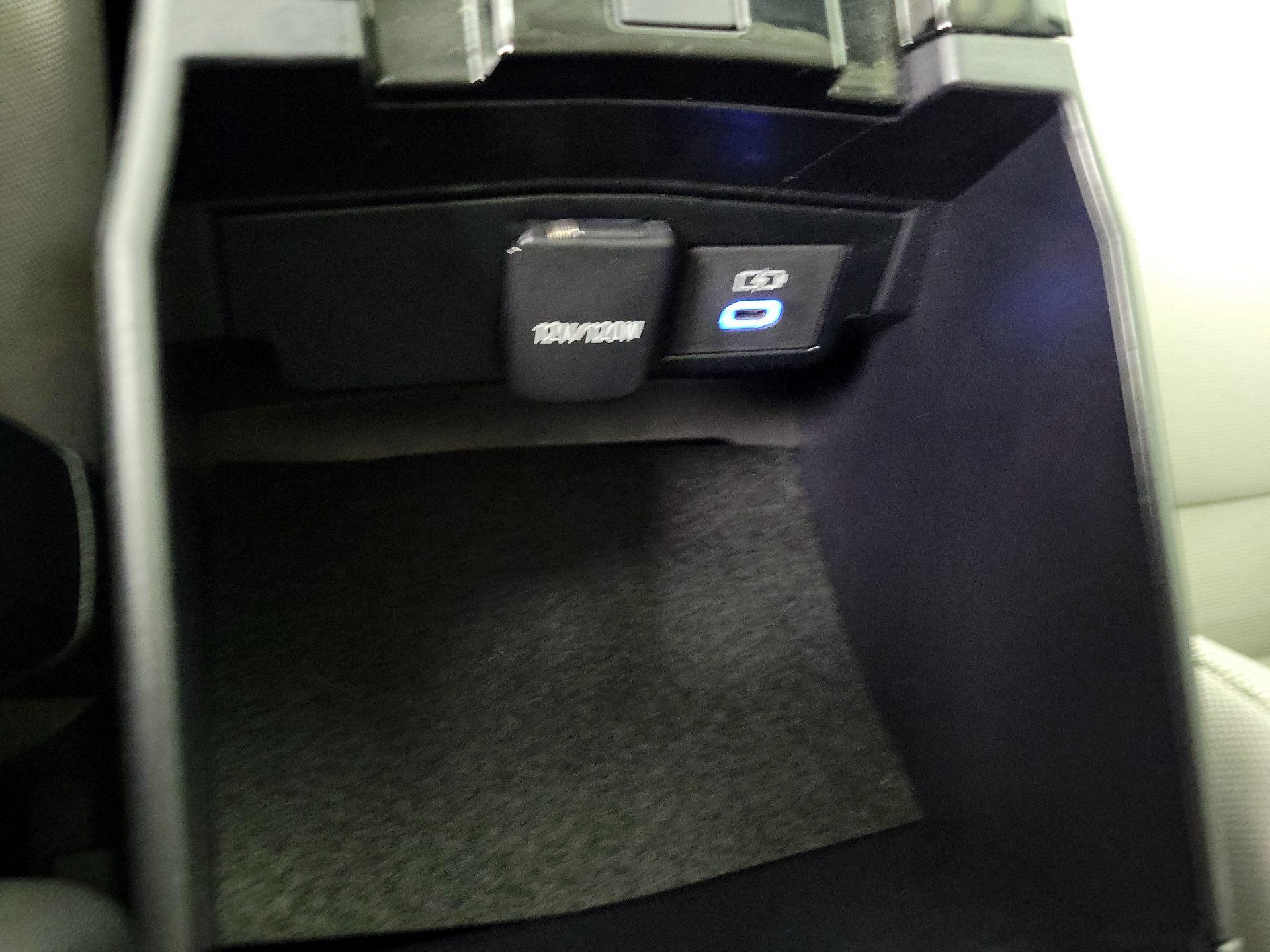 Thumbnail: 2022 Toyota Corolla - 18