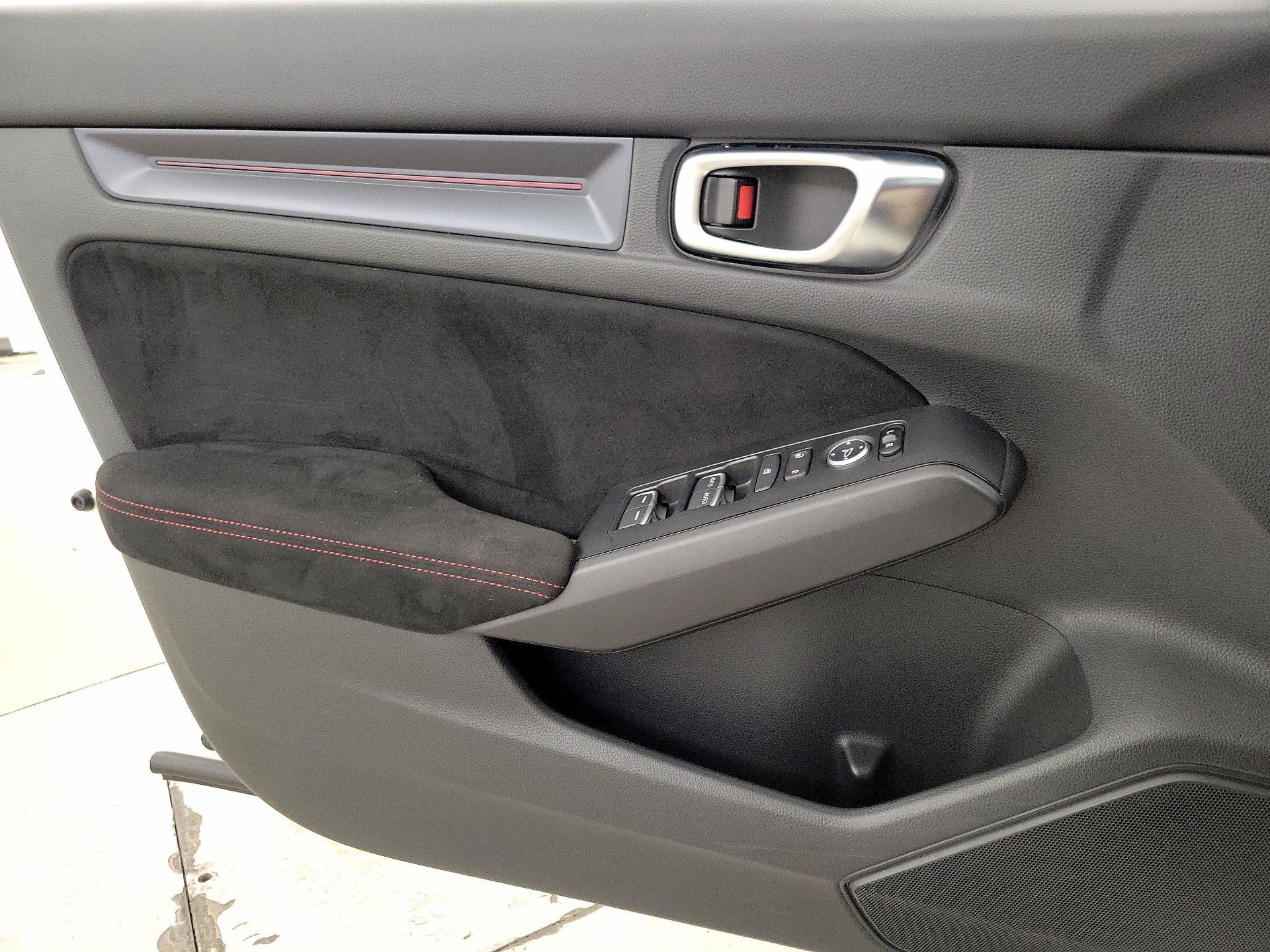 Thumbnail: 2024 Honda Civic - 12