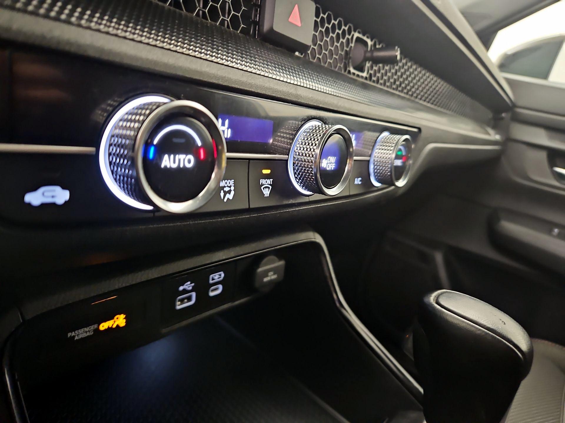 Thumbnail: 2023 Honda CR-V - 16