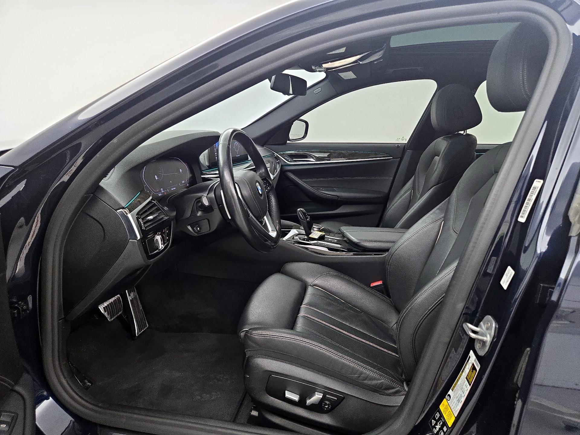 Thumbnail: 2020 BMW 5 Series - 11