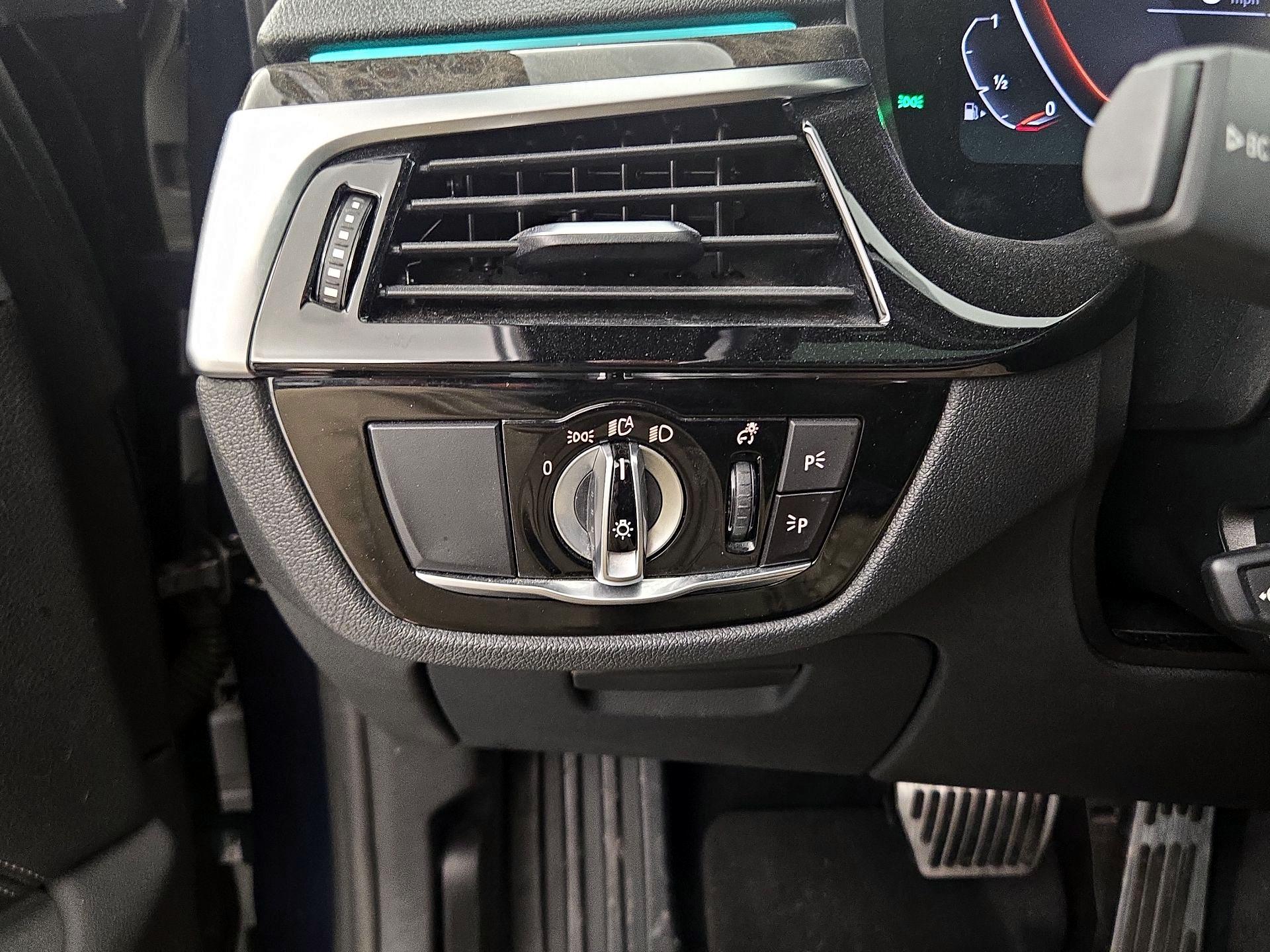 Thumbnail: 2020 BMW 5 Series - 13