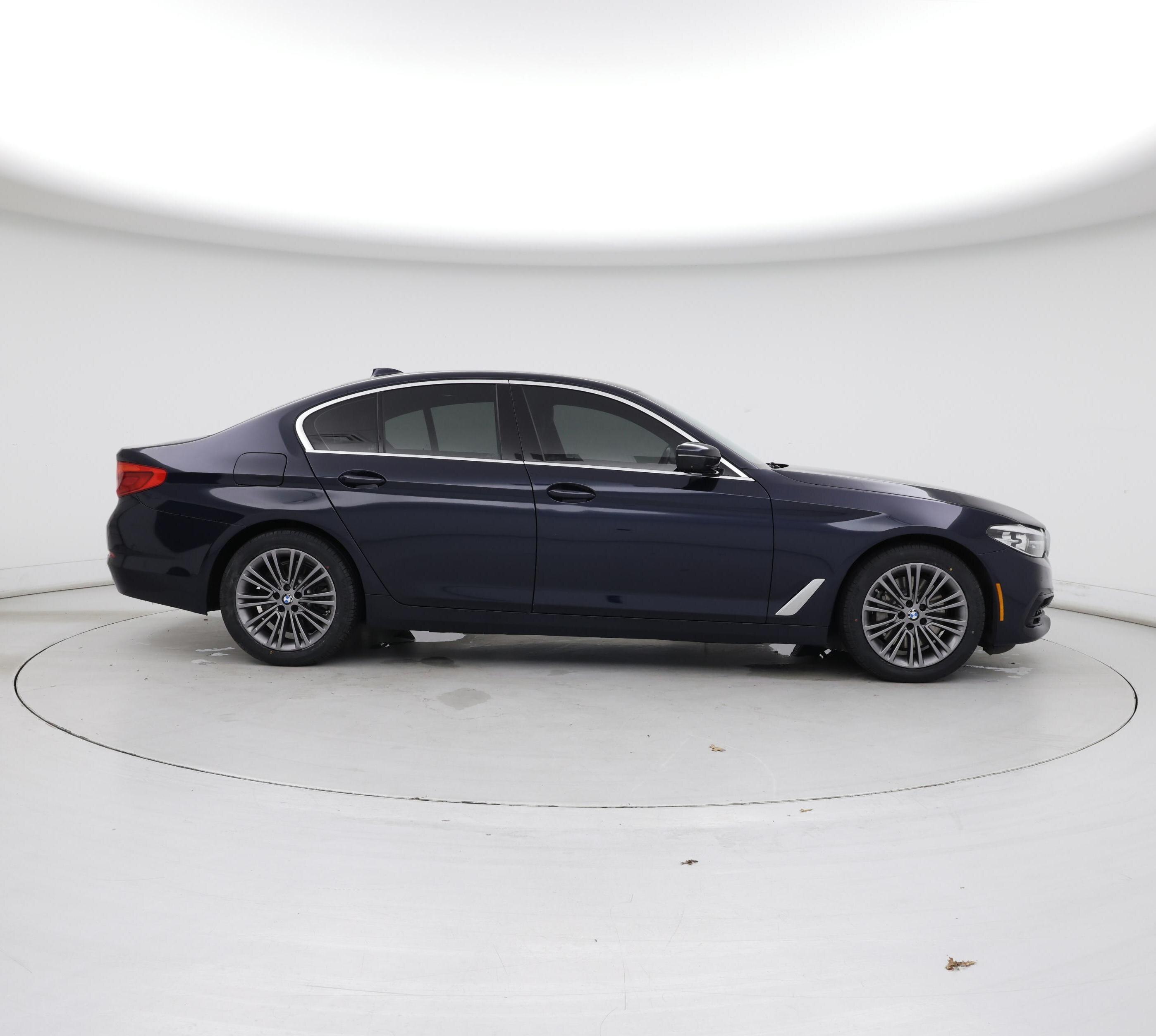 Thumbnail: 2020 BMW 5 Series - 7