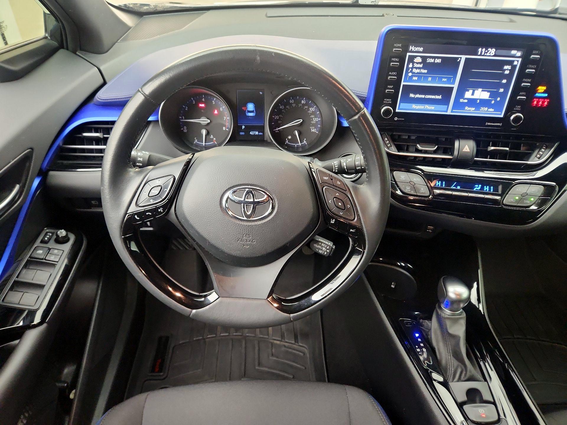 Thumbnail: 2021 Toyota C-HR - 10