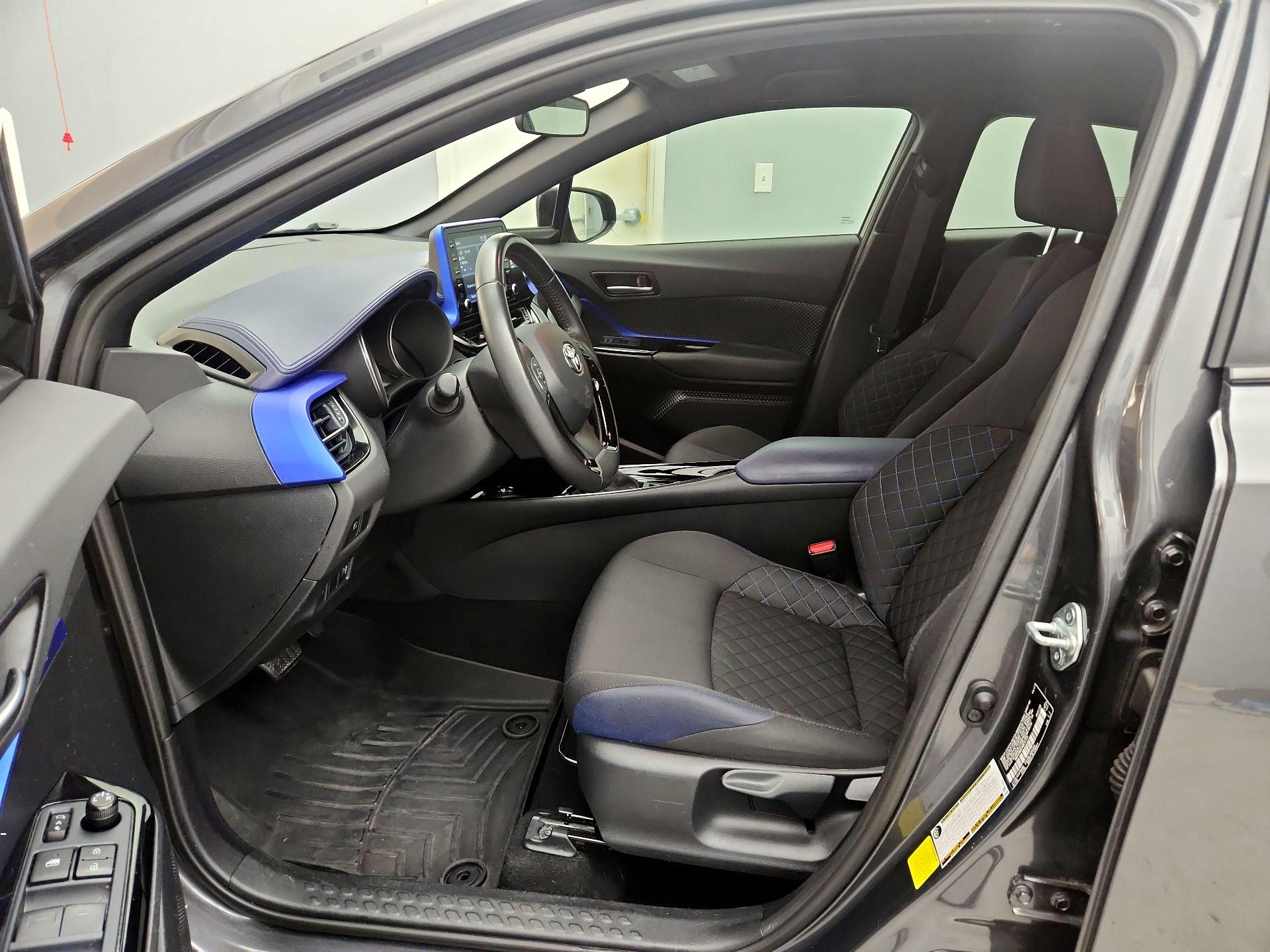 Thumbnail: 2021 Toyota C-HR - 11