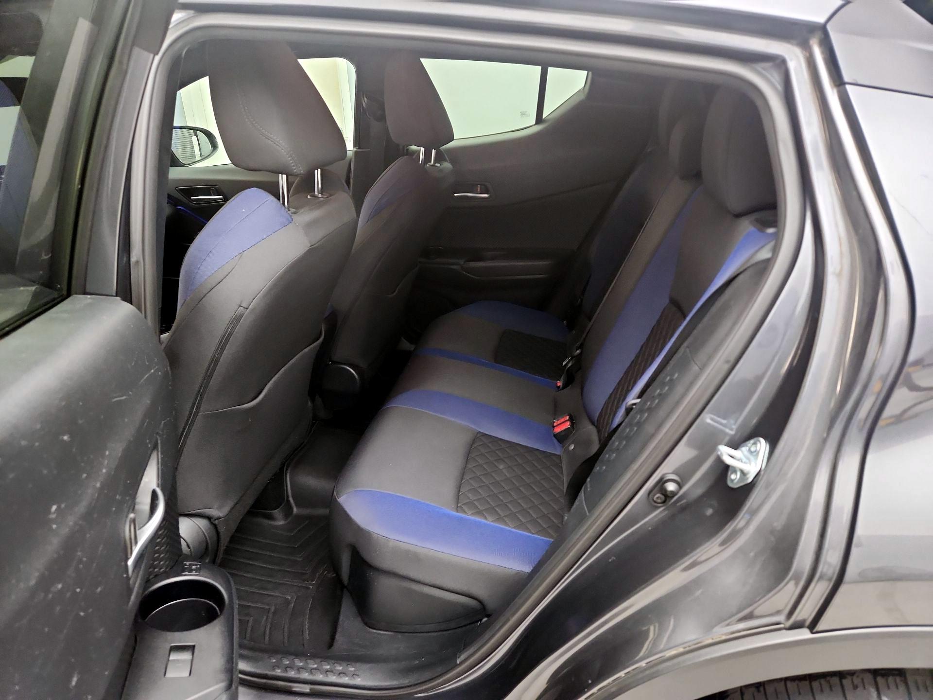 Thumbnail: 2021 Toyota C-HR - 19