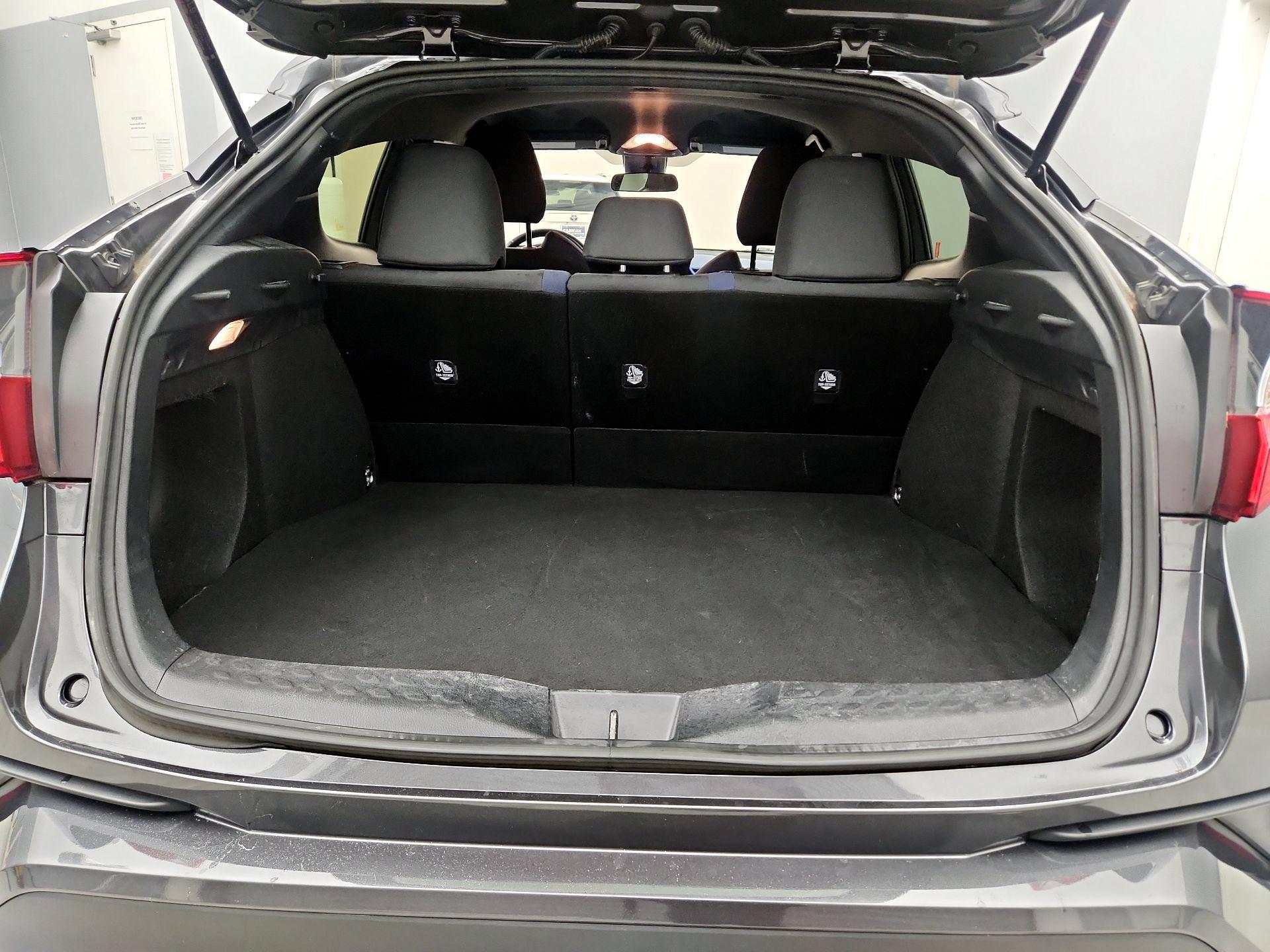 Thumbnail: 2021 Toyota C-HR - 20