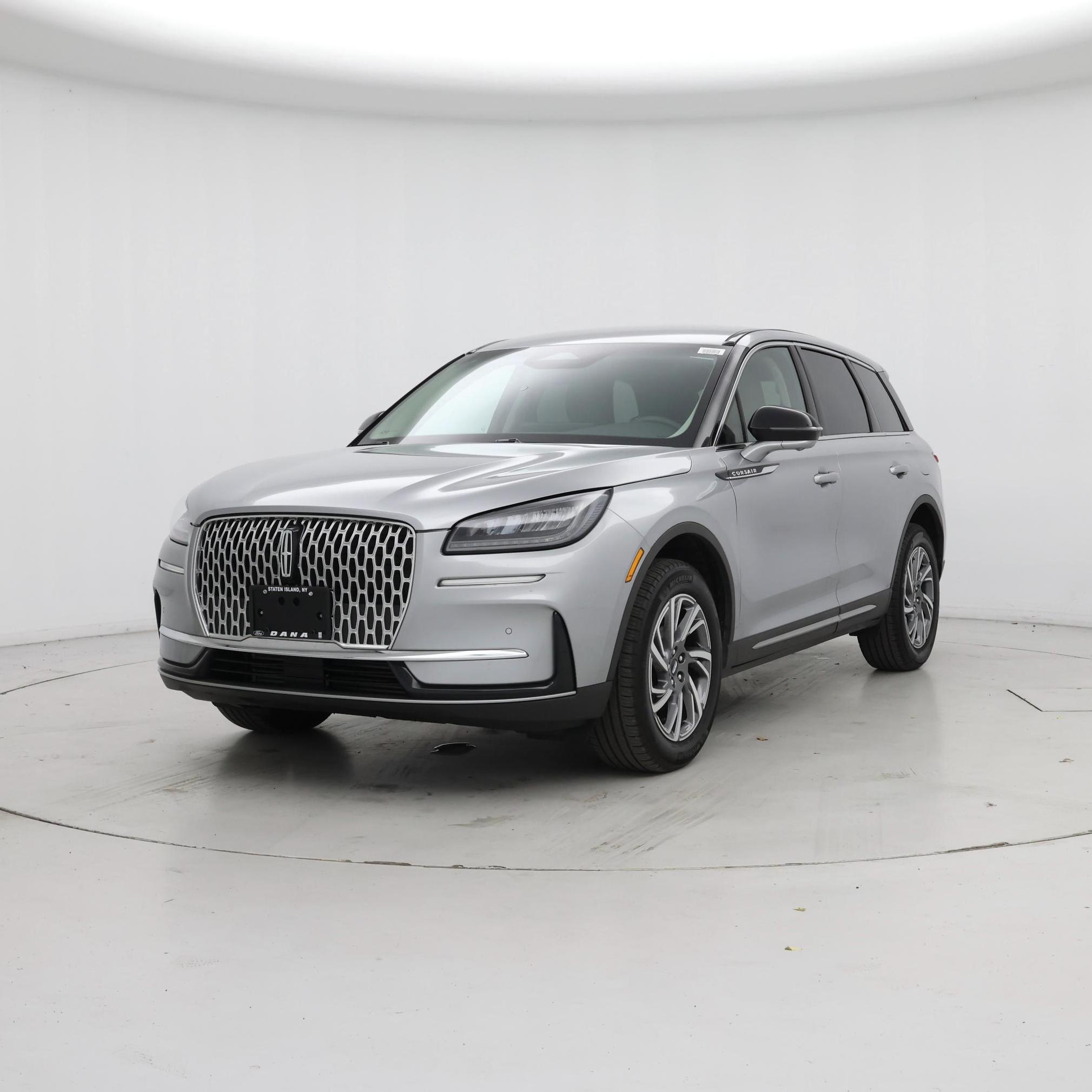 Thumbnail: 2023 Lincoln Corsair - 4