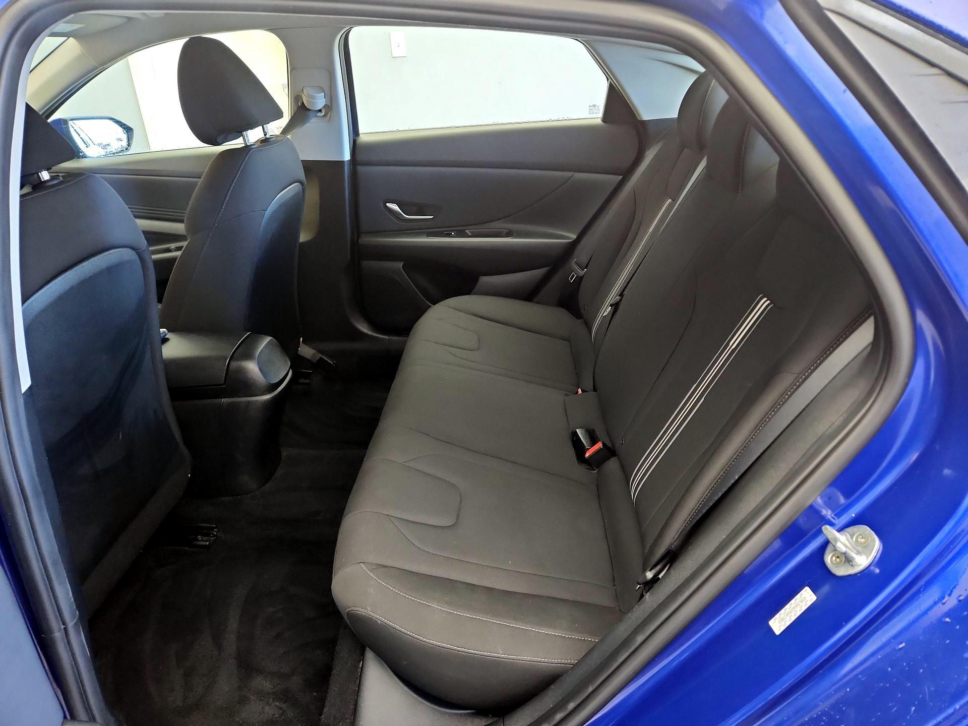 Thumbnail: 2023 Hyundai Elantra - 20