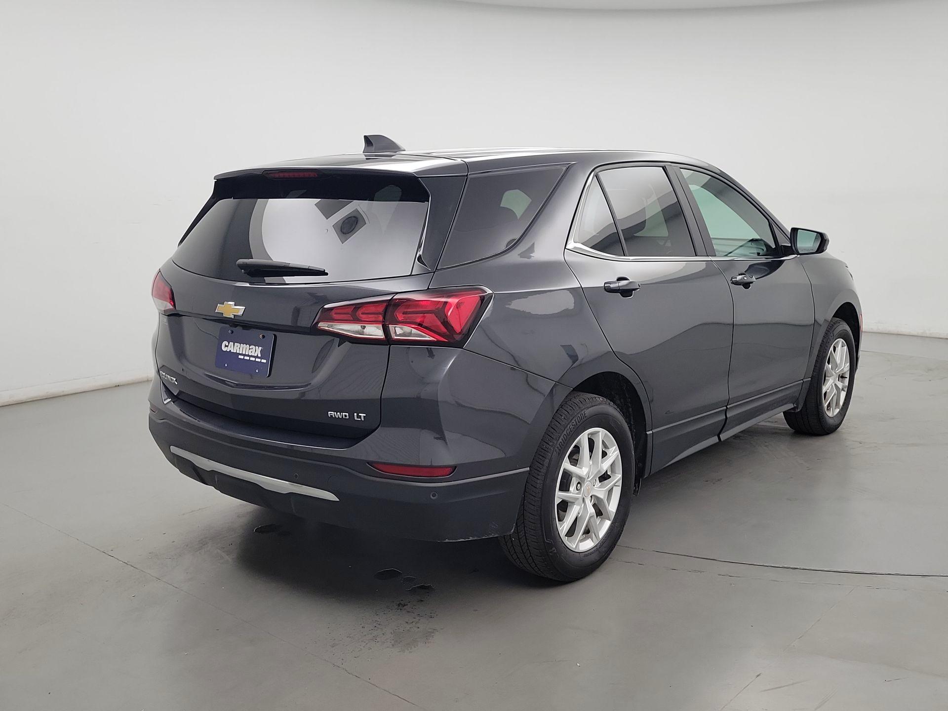 Thumbnail: 2022 Chevrolet Equinox - 5