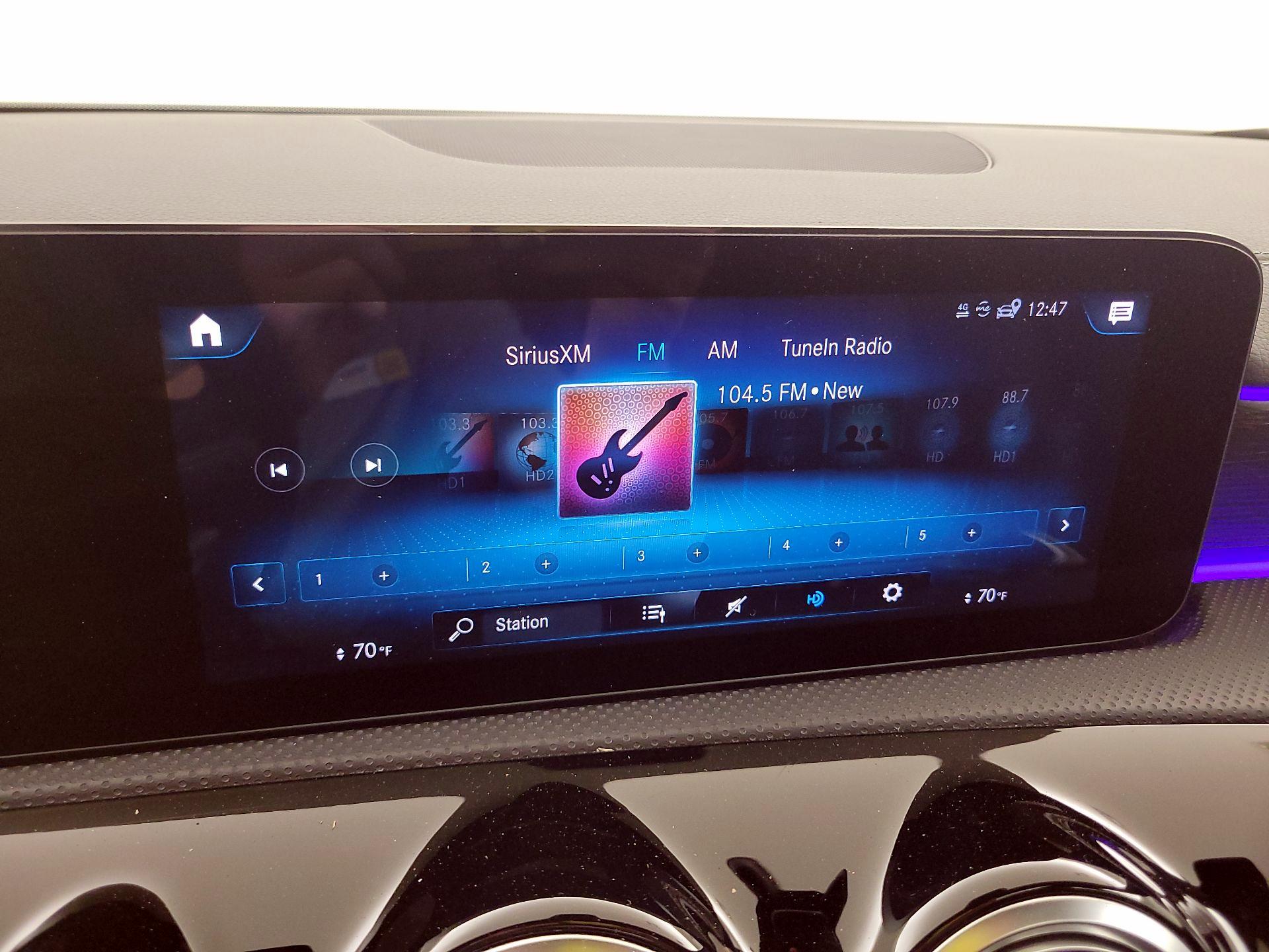 Thumbnail: 2022 Mercedes-Benz CLA - 15