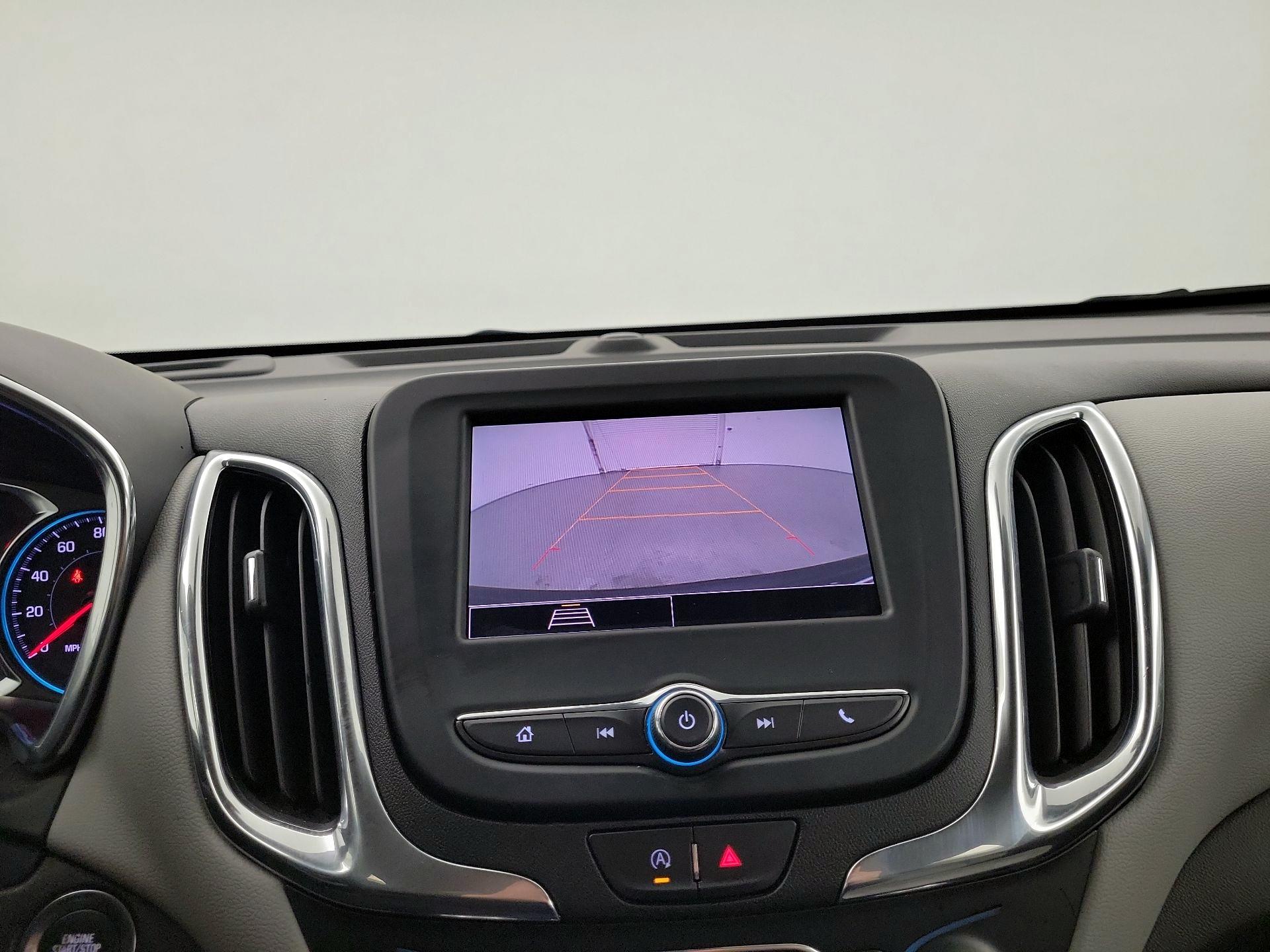 Thumbnail: 2022 Chevrolet Equinox - 12