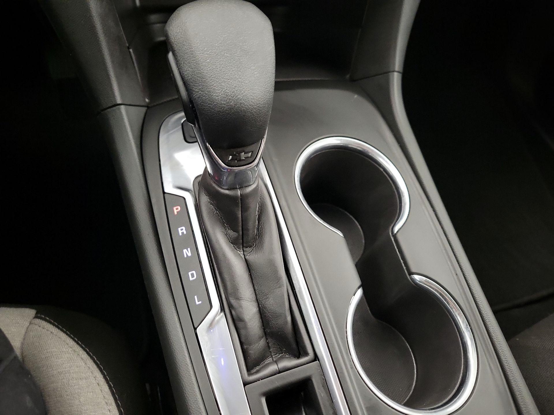 Thumbnail: 2022 Chevrolet Equinox - 15