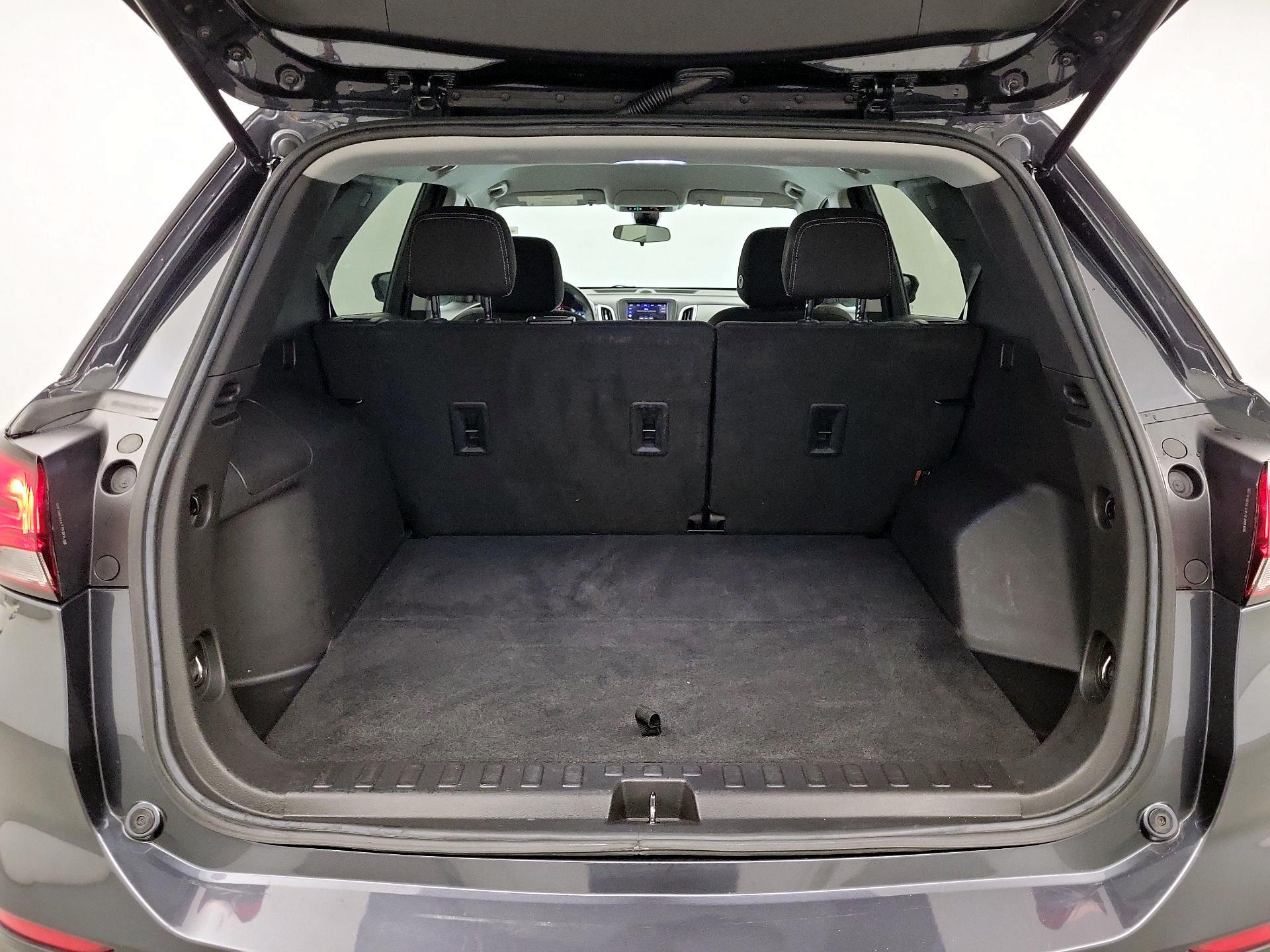 Thumbnail: 2022 Chevrolet Equinox - 18