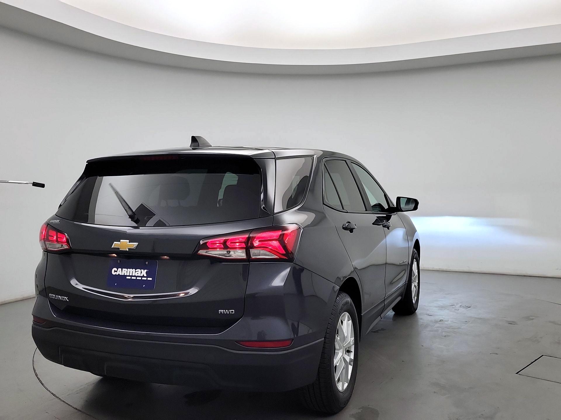 Thumbnail: 2022 Chevrolet Equinox - 5