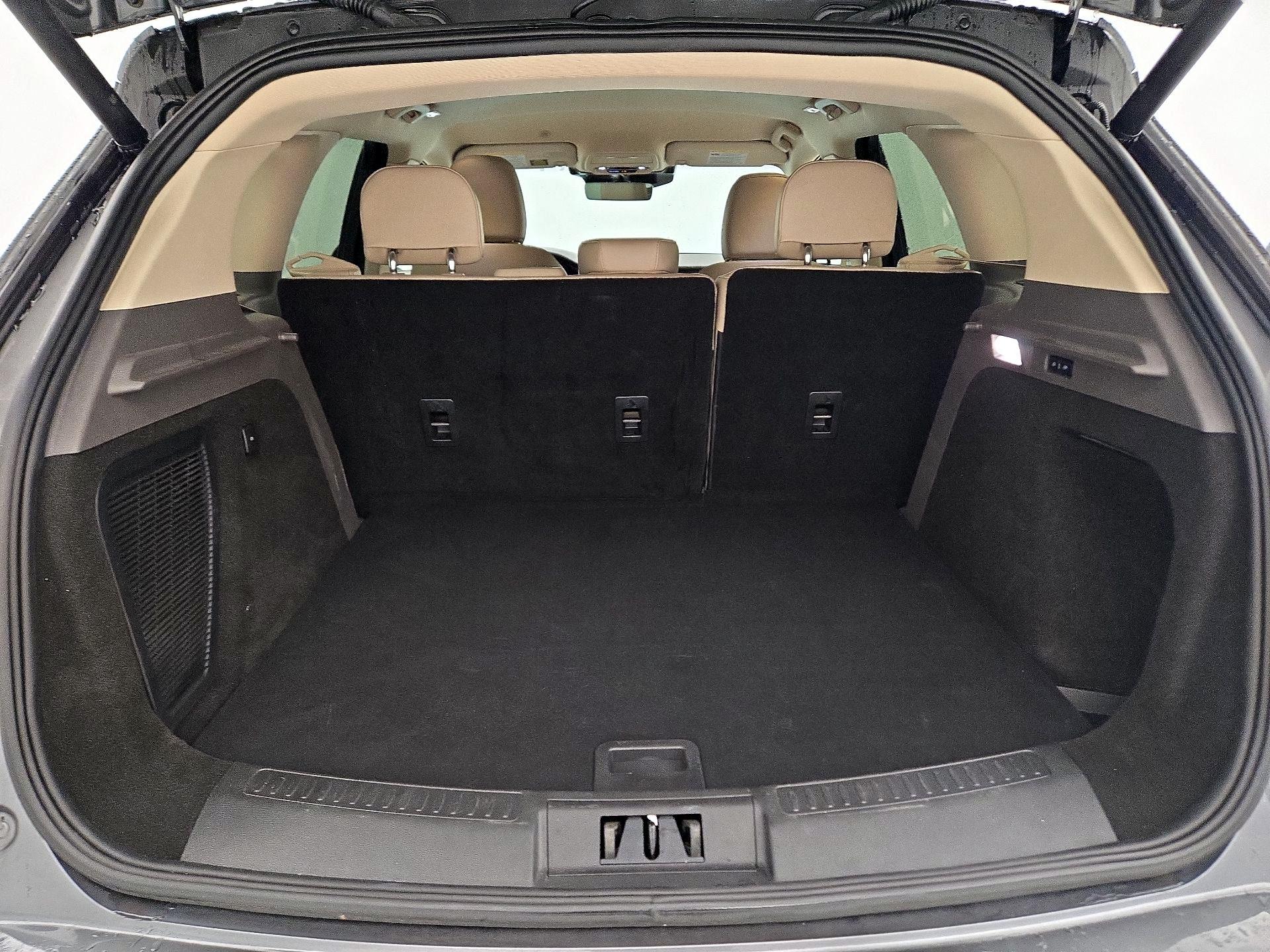 Thumbnail: 2024 Lincoln Corsair - 20