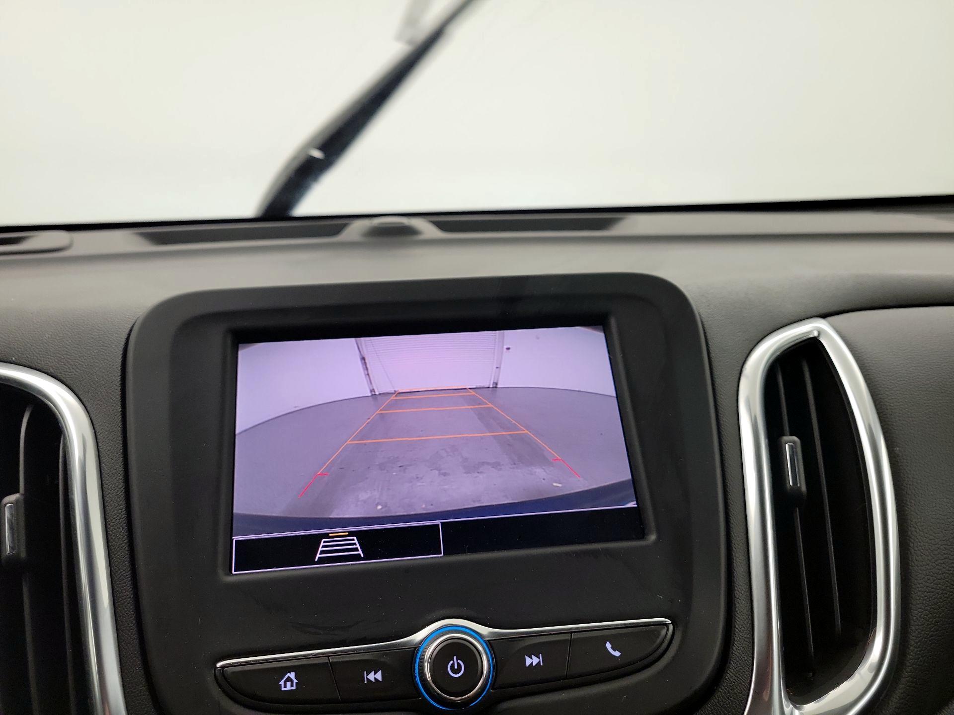 Thumbnail: 2022 Chevrolet Equinox - 12