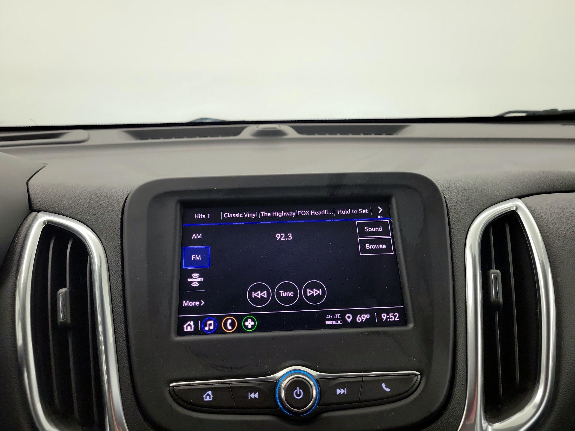 Thumbnail: 2022 Chevrolet Equinox - 13