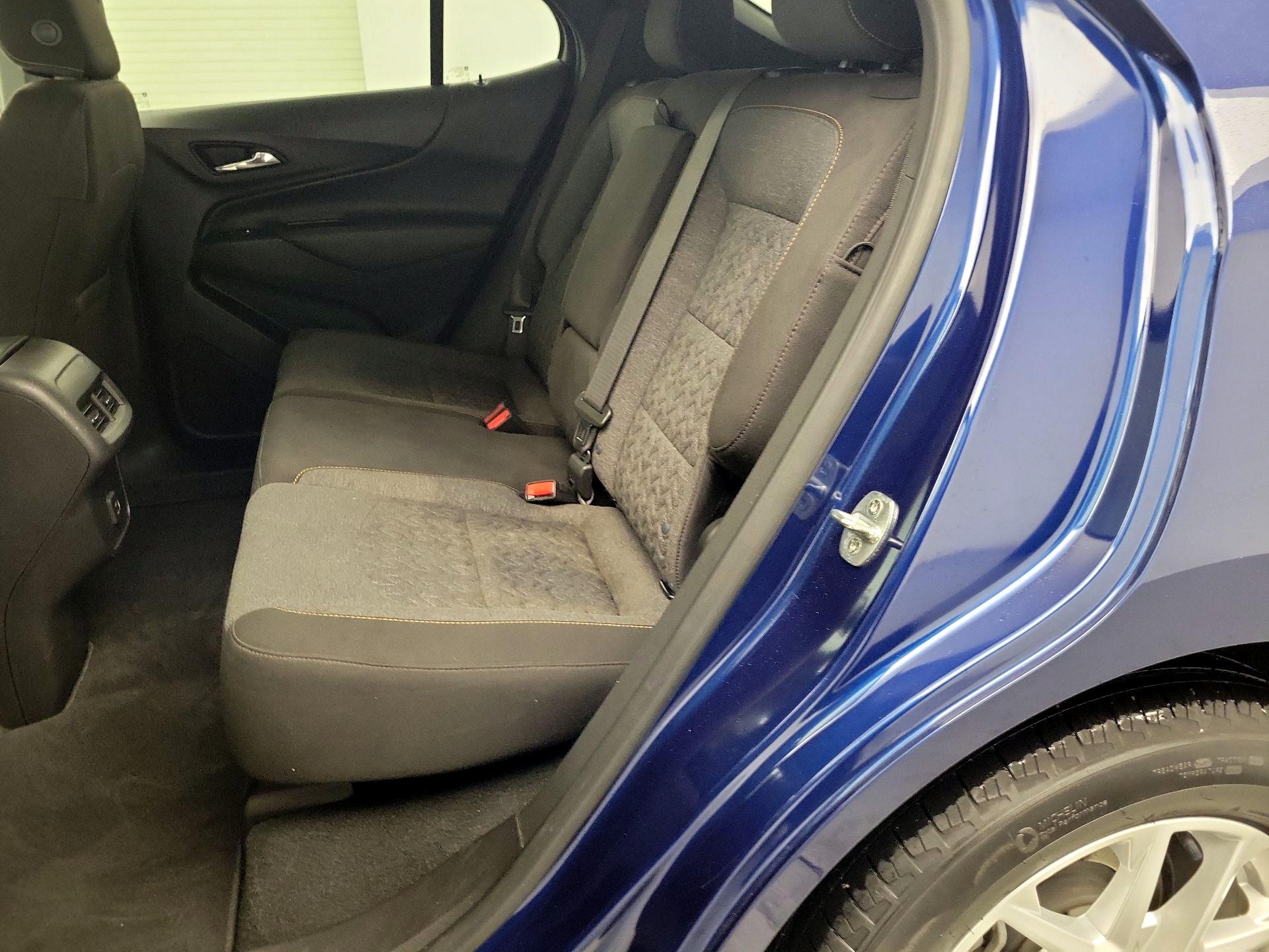 Thumbnail: 2022 Chevrolet Equinox - 17