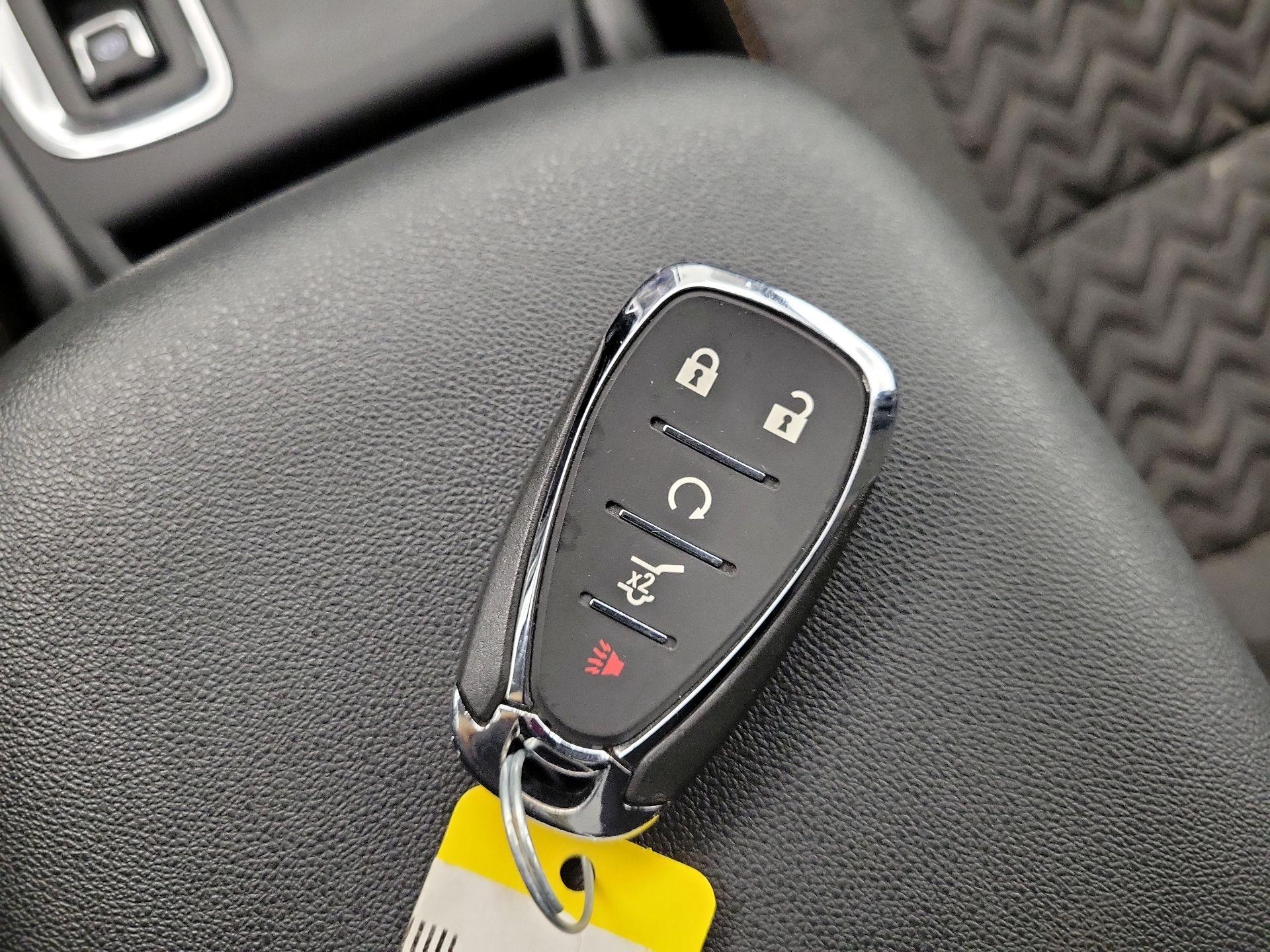 Thumbnail: 2022 Chevrolet Equinox - 20