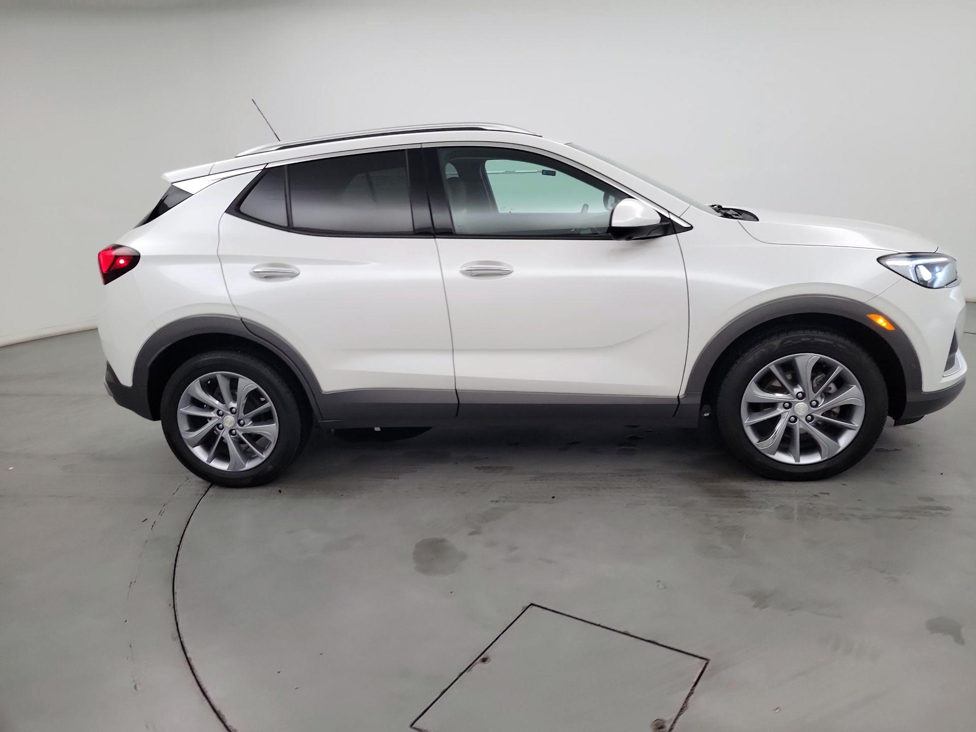 Thumbnail: 2022 Buick Encore GX - 4