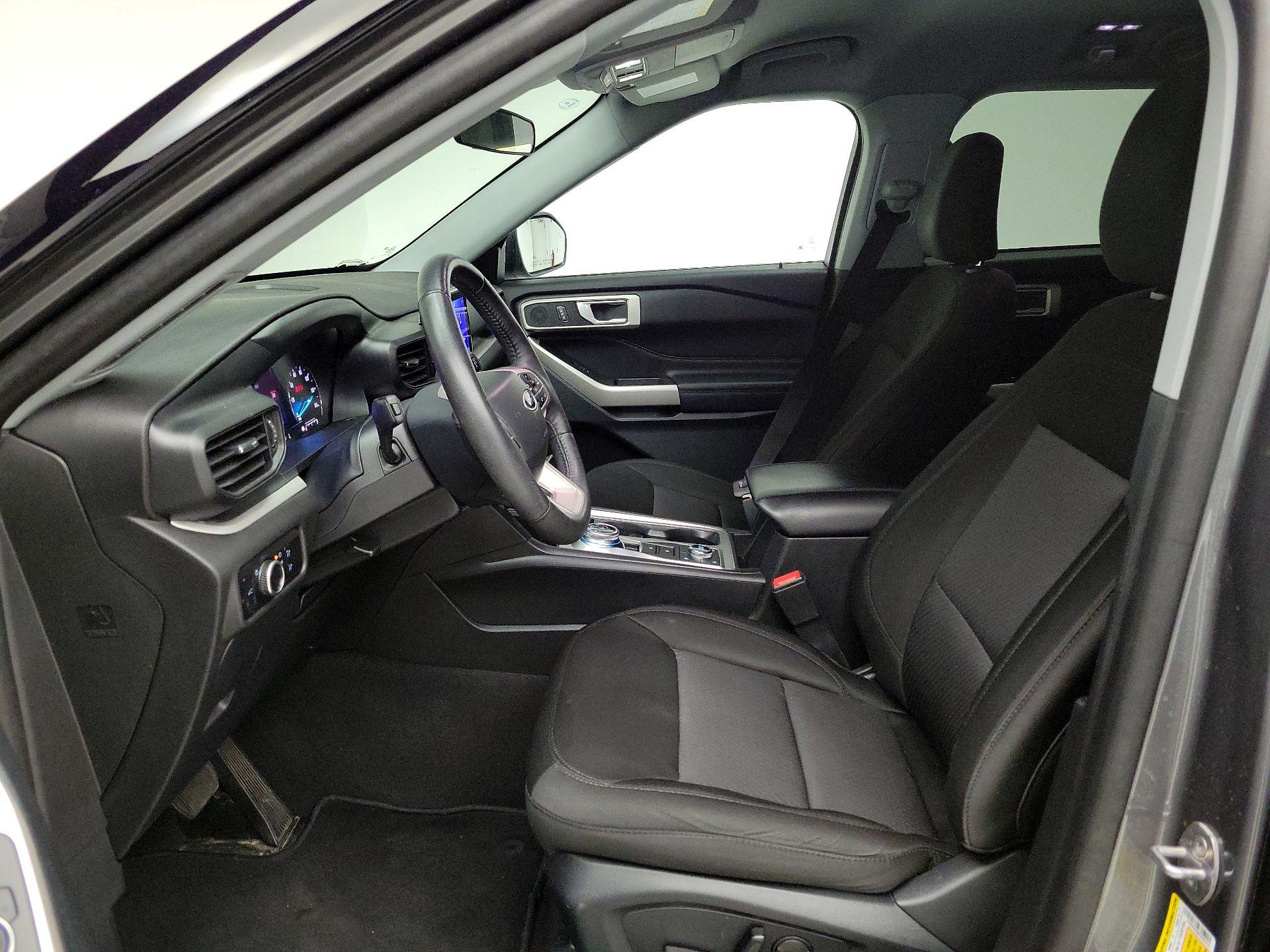 Thumbnail: 2023 Ford Explorer - 11