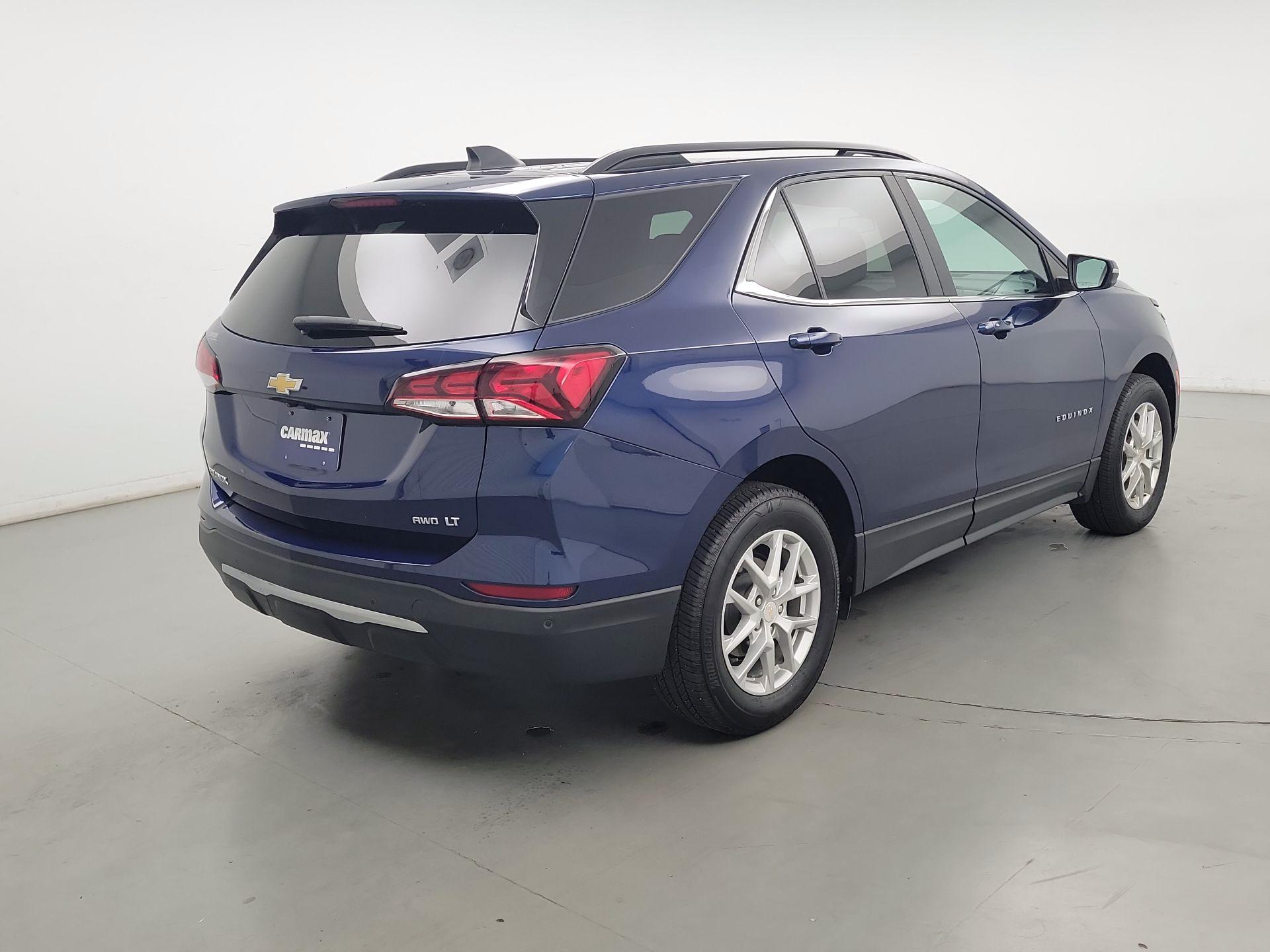 Thumbnail: 2022 Chevrolet Equinox - 5