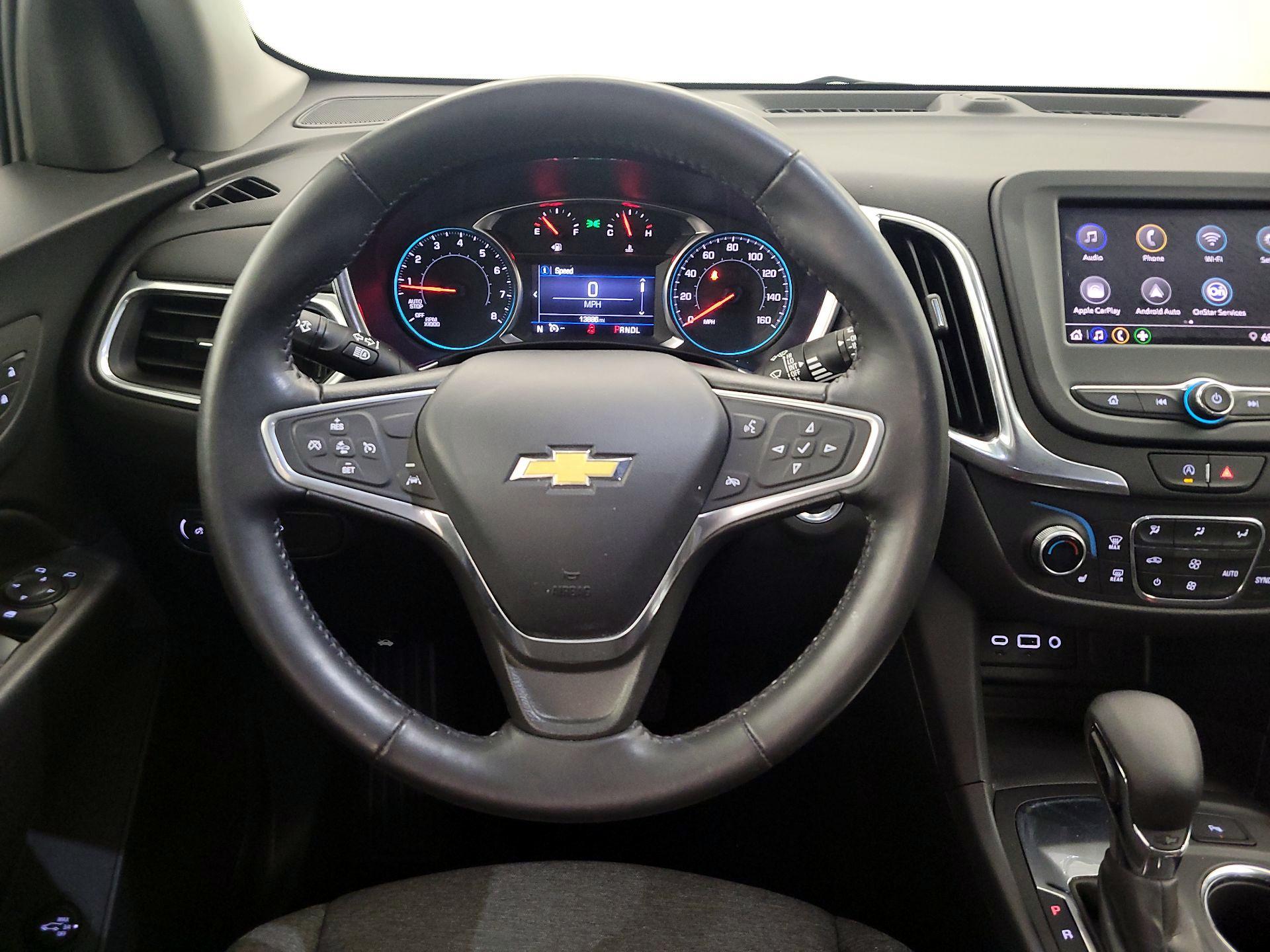 Thumbnail: 2022 Chevrolet Equinox - 10