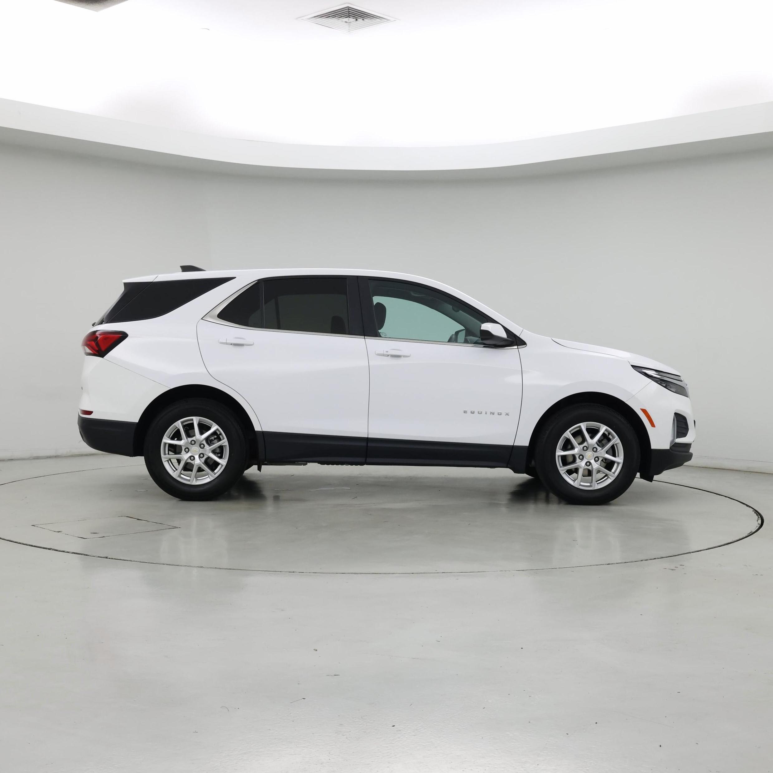 Thumbnail: 2022 Chevrolet Equinox - 7