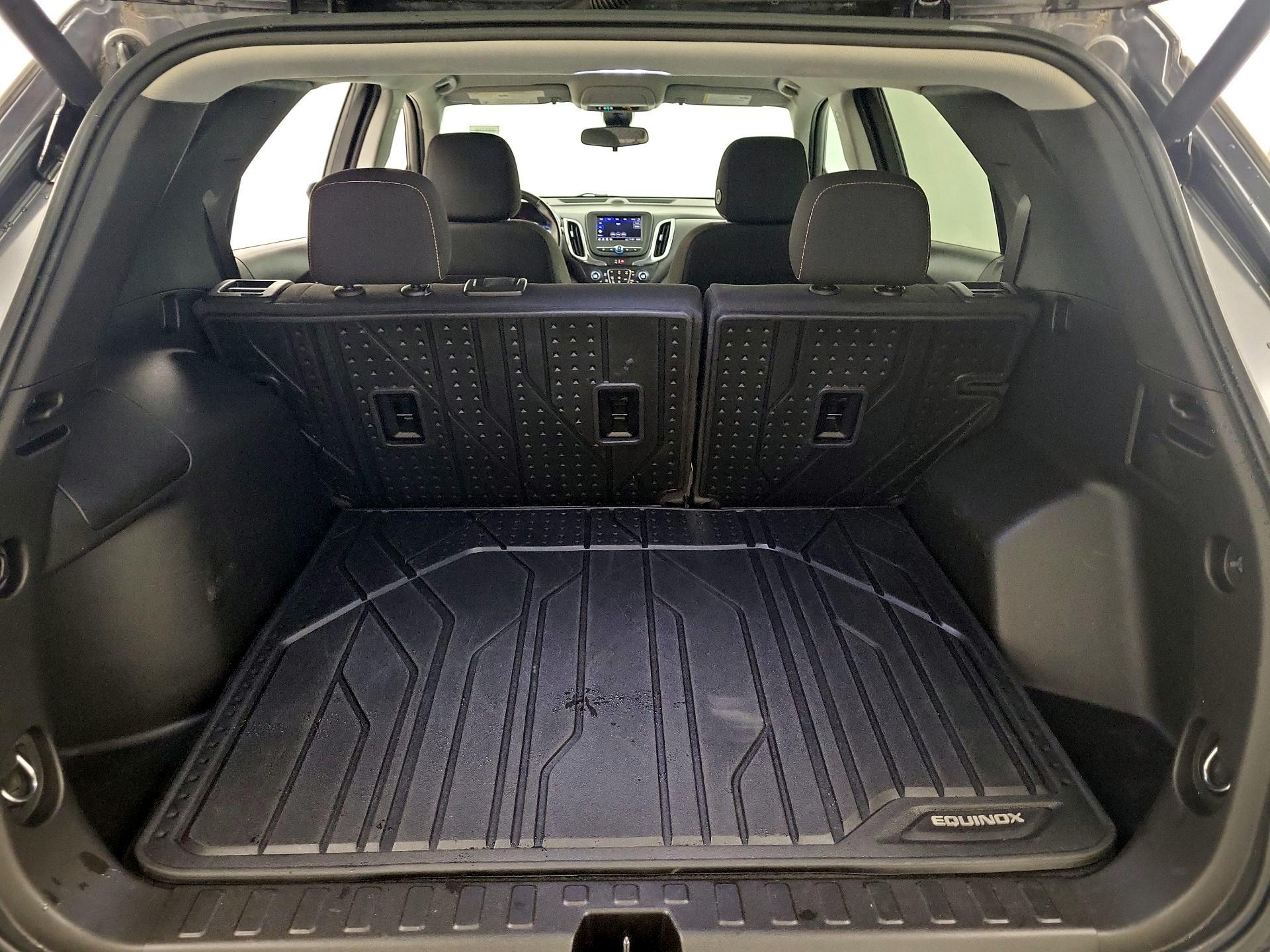 Thumbnail: 2022 Chevrolet Equinox - 18