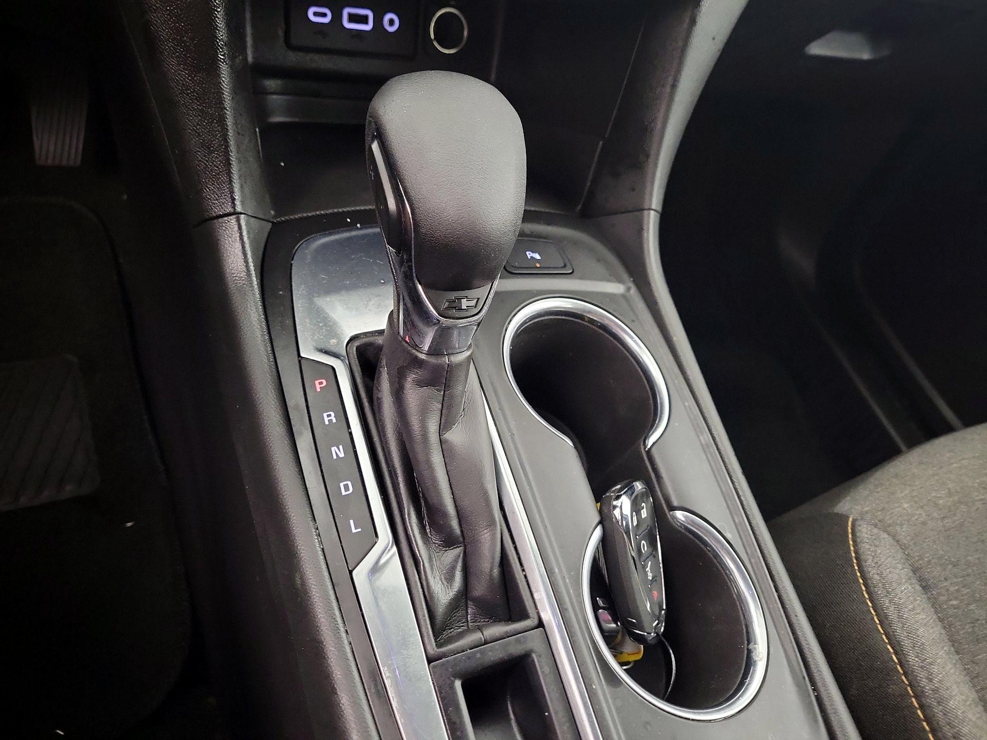 Thumbnail: 2023 Chevrolet Equinox - 14