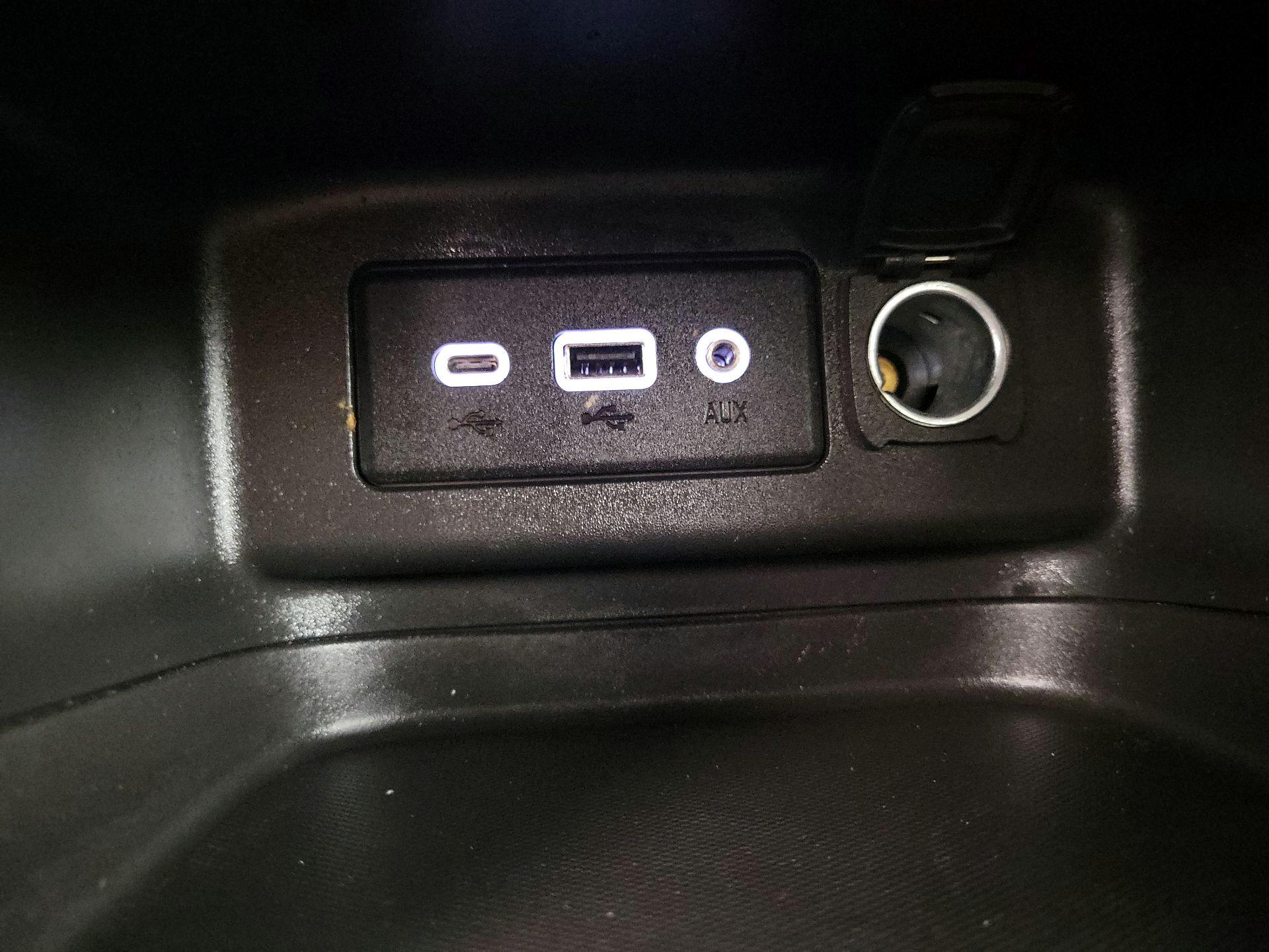 Thumbnail: 2023 Chevrolet Equinox - 15