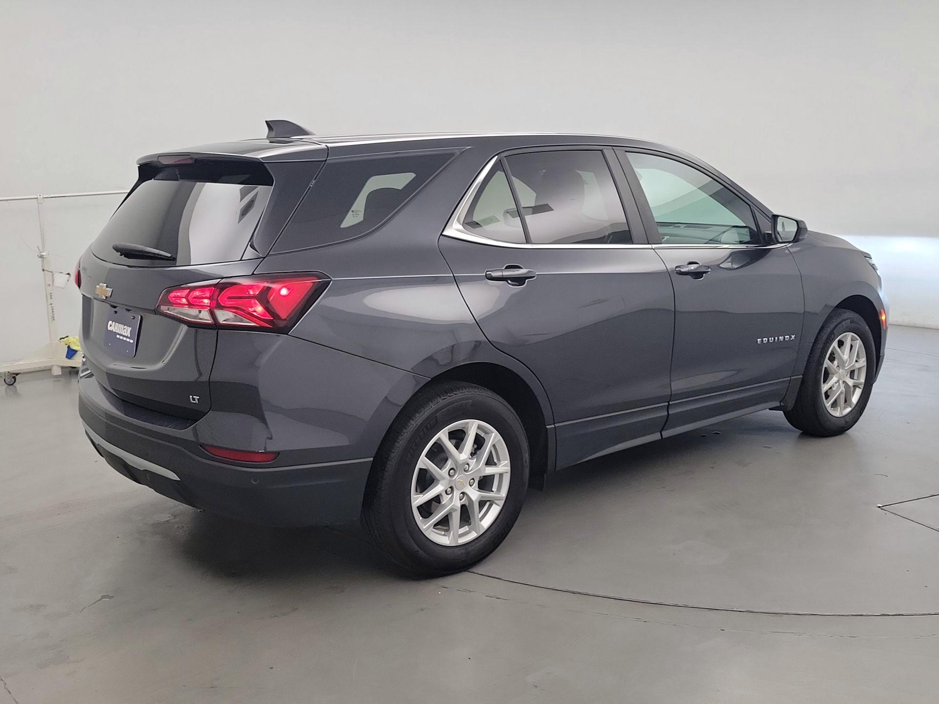 Thumbnail: 2023 Chevrolet Equinox - 5