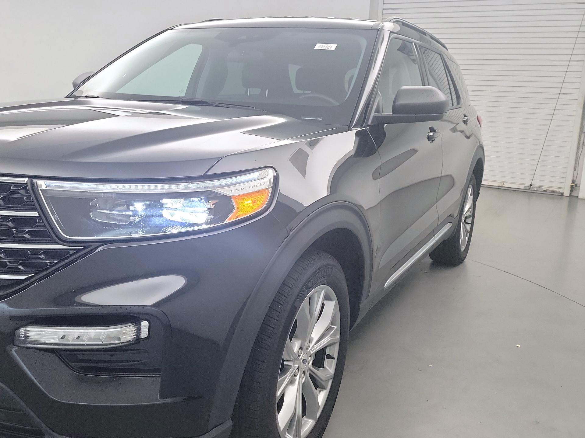 Thumbnail: 2023 Ford Explorer - 3