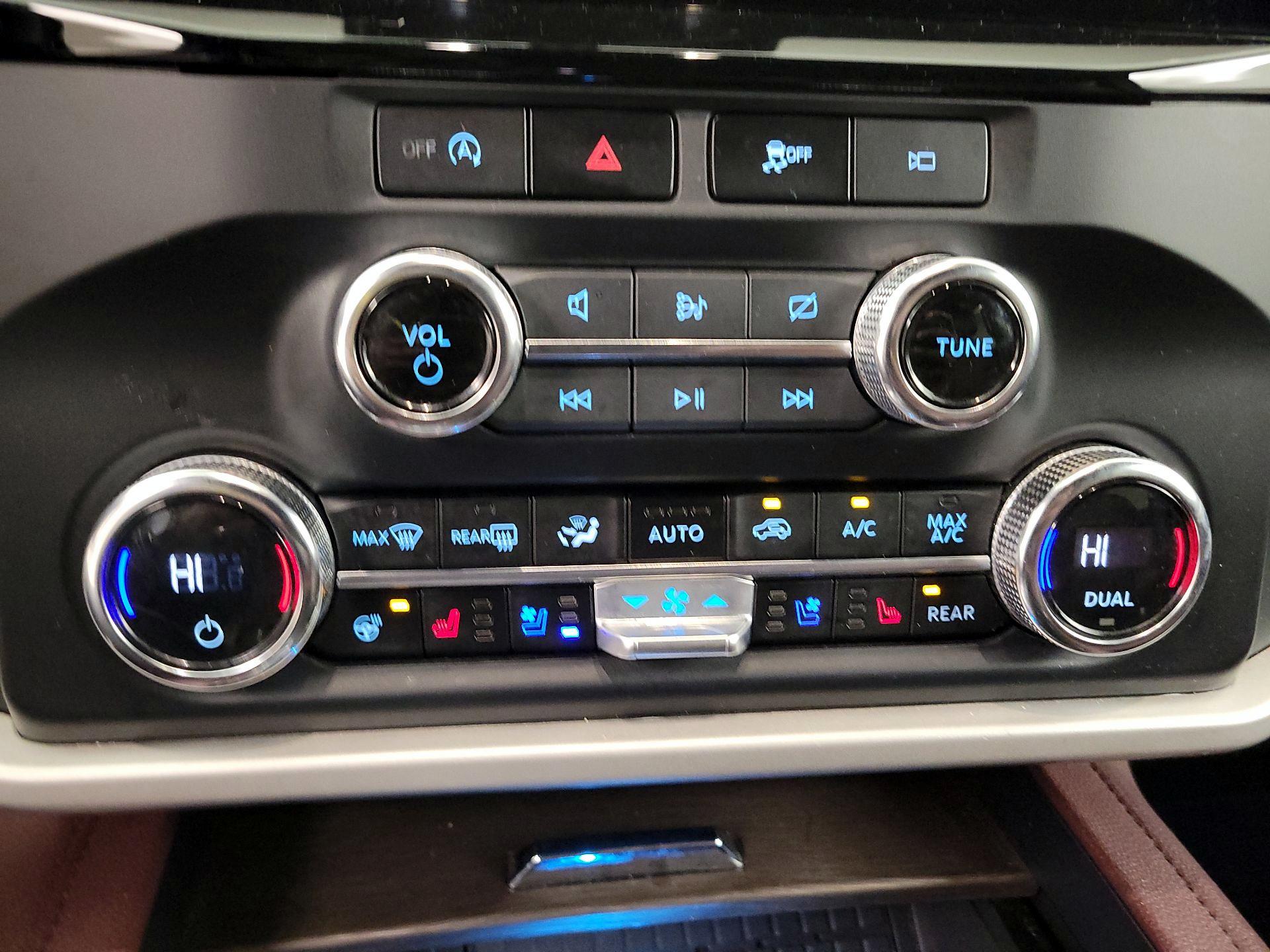 Thumbnail: 2023 Ford Expedition MAX - 17